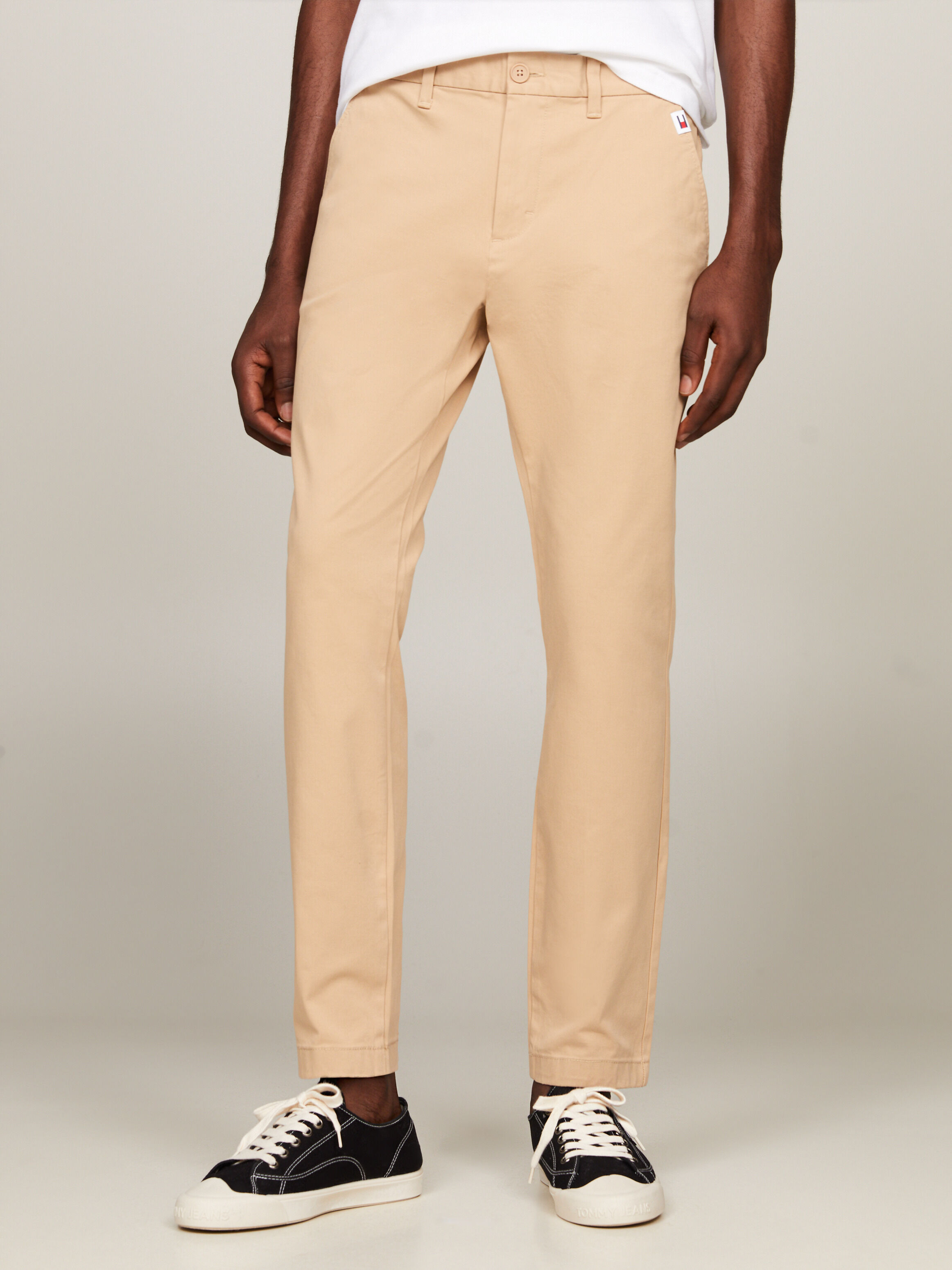 Trousers Tommy Hilfiger Singapore