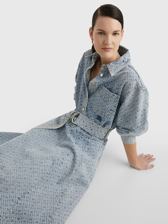 CREST MONOGRAM RELAXED FIT DENIM DRESS
