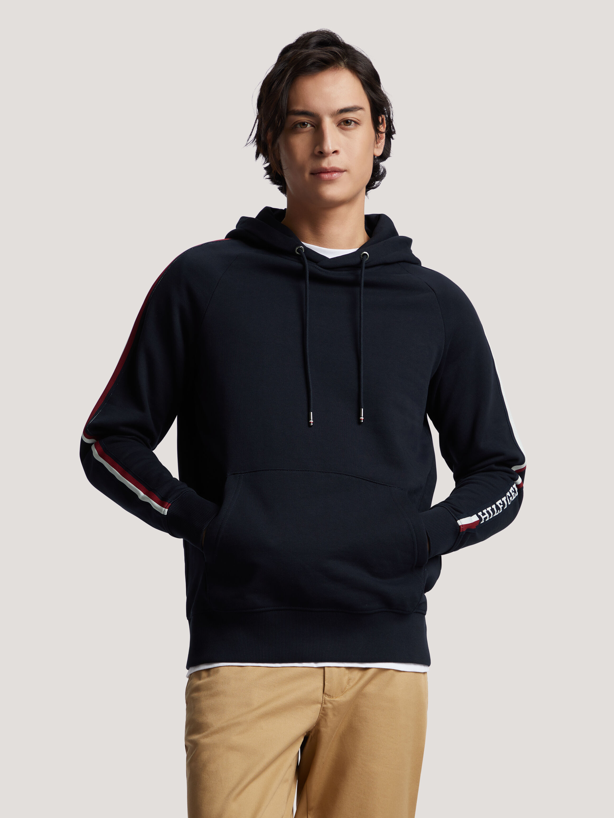 Red tommy outlet hilfiger hoodie