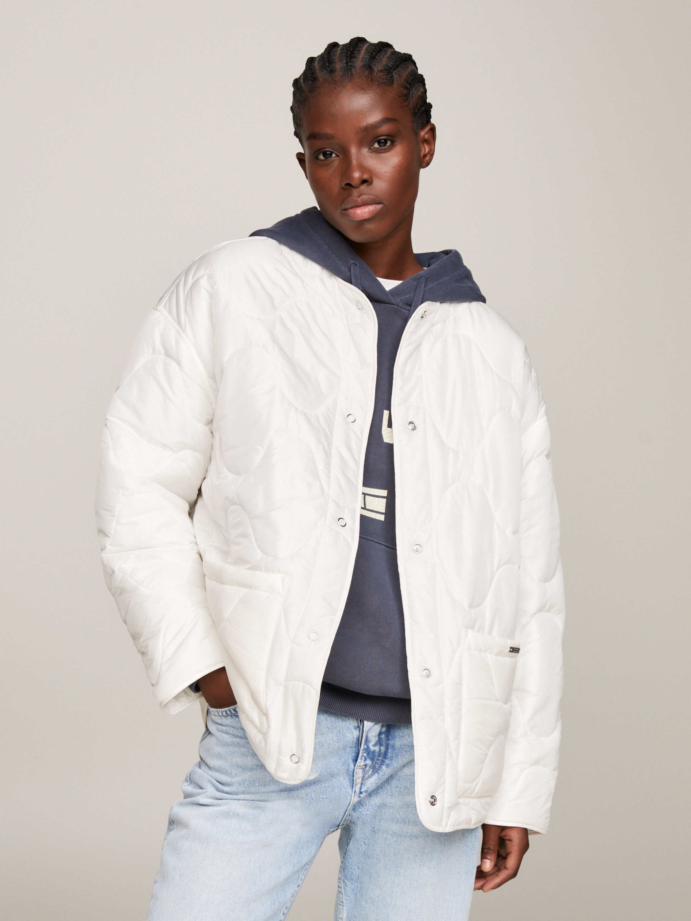 White tommy deals jeans jacket