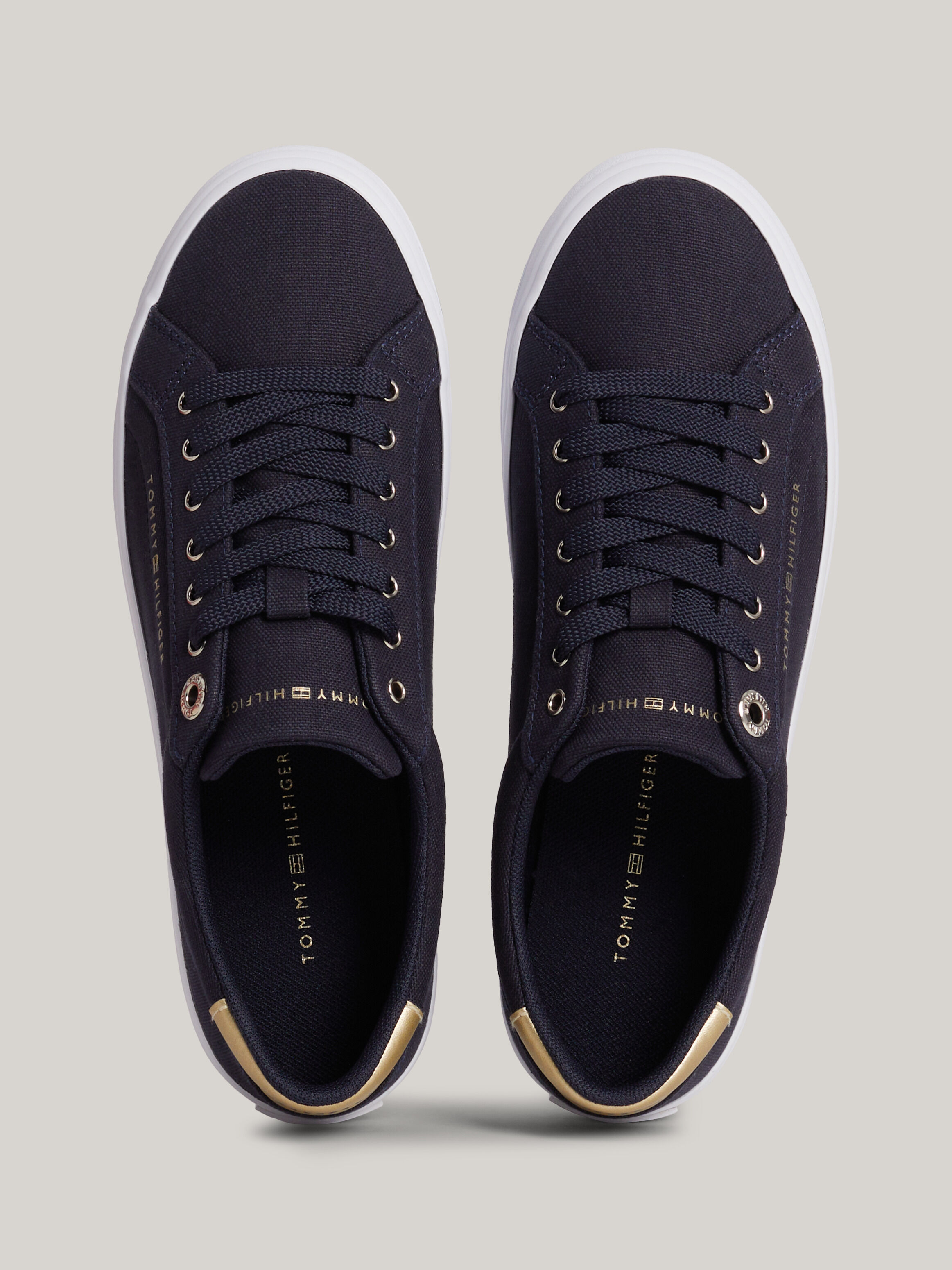 Tommy hilfiger j sale