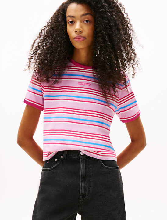 Regular Script Border T-shirt