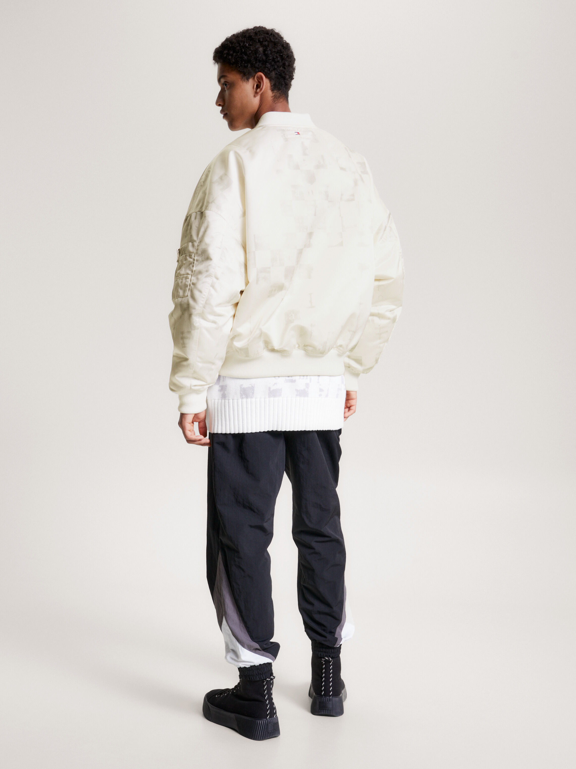 White tommy cheap hilfiger winter jacket