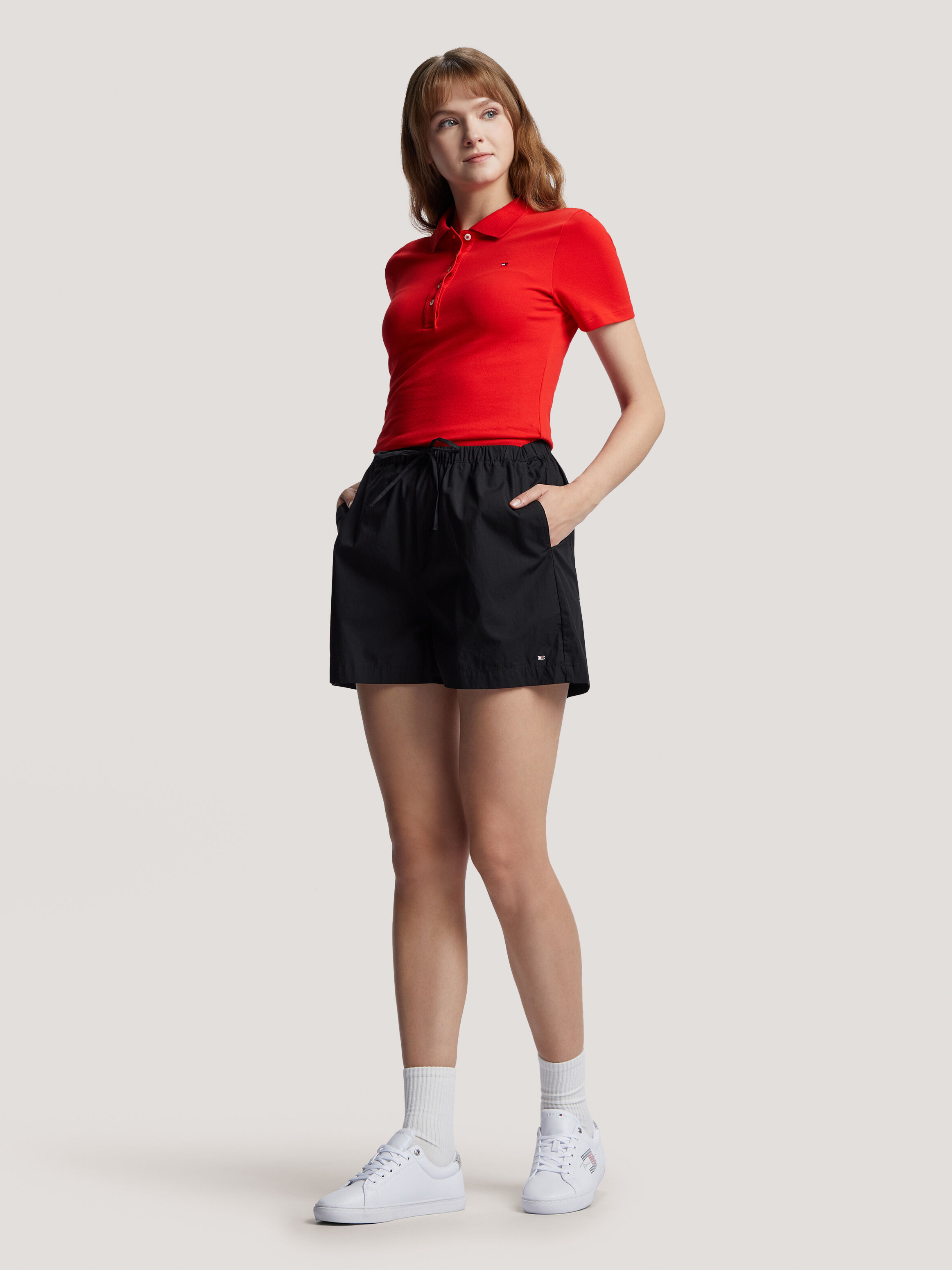 Red tommy hotsell hilfiger shorts