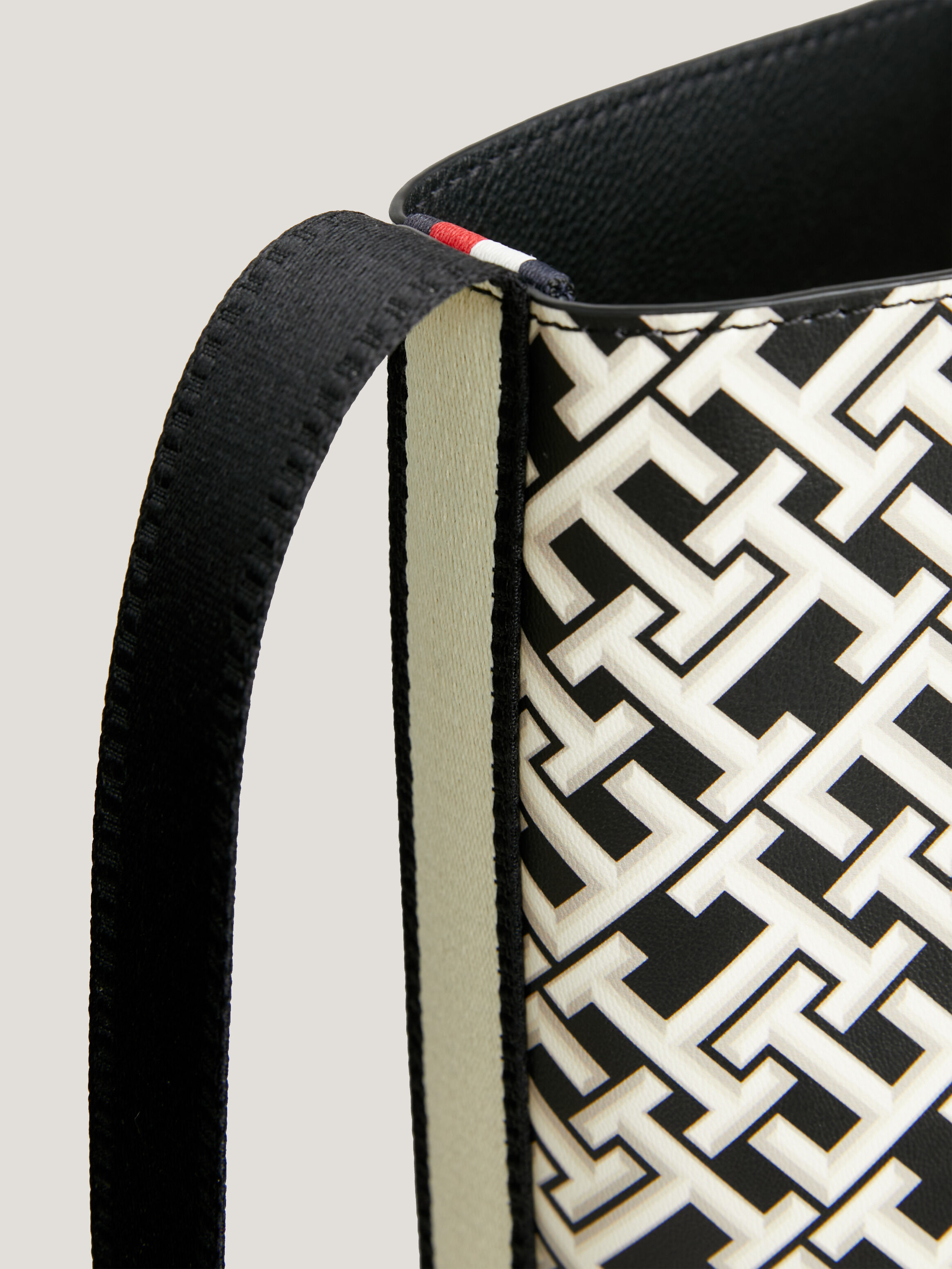 Century 21 tommy hilfiger new arrivals bags
