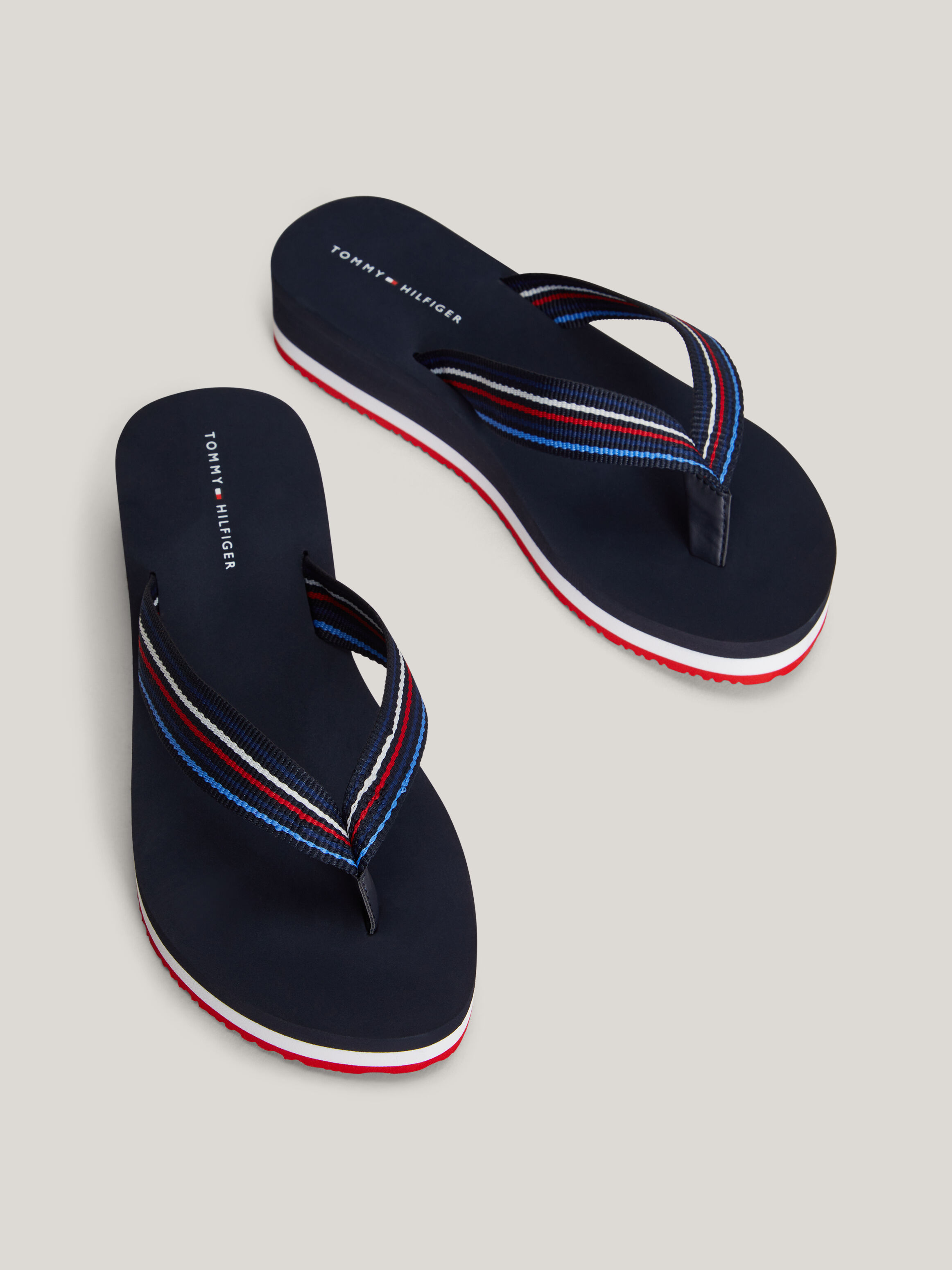 Tommy hilfiger beach outlet