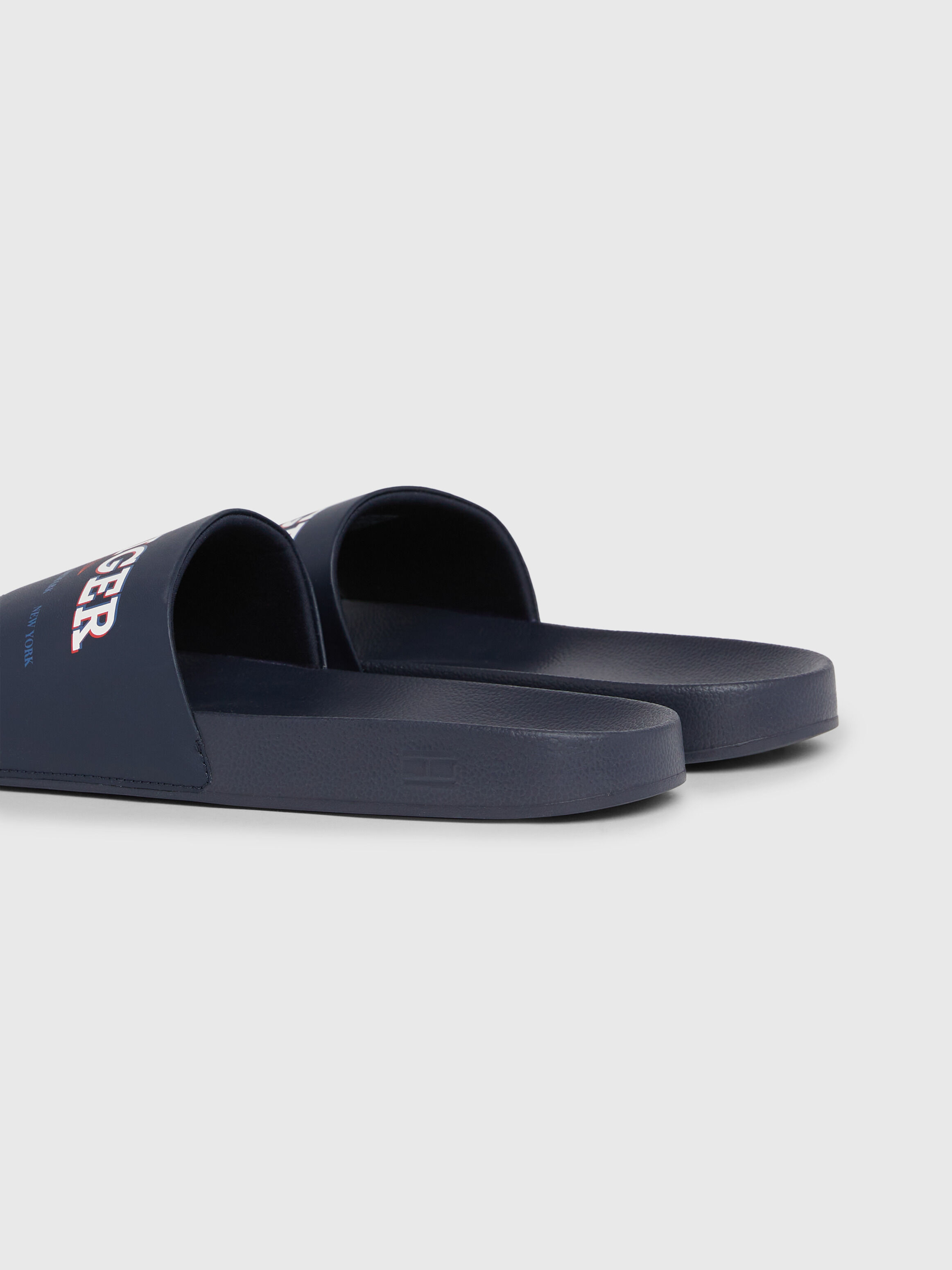 Cheap tommy clearance hilfiger sliders