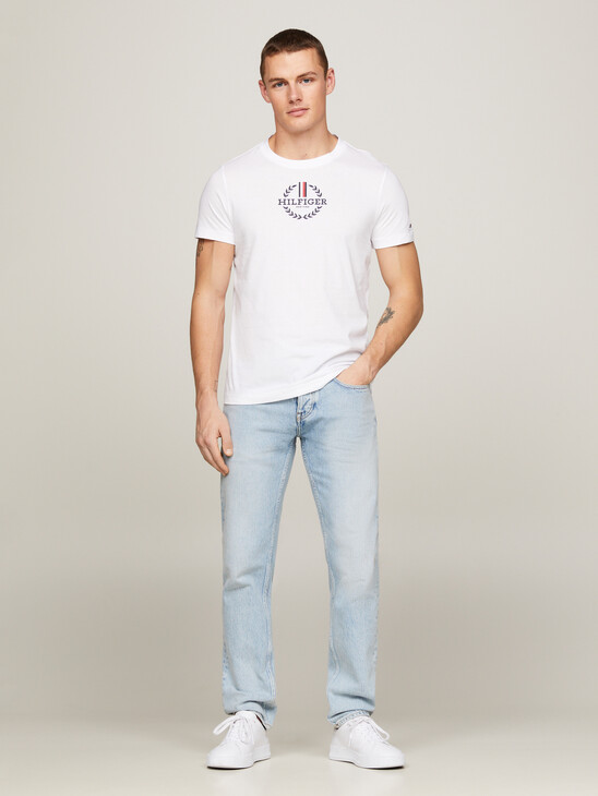 Global Stripe Archive Crest Logo Slim T-Shirt