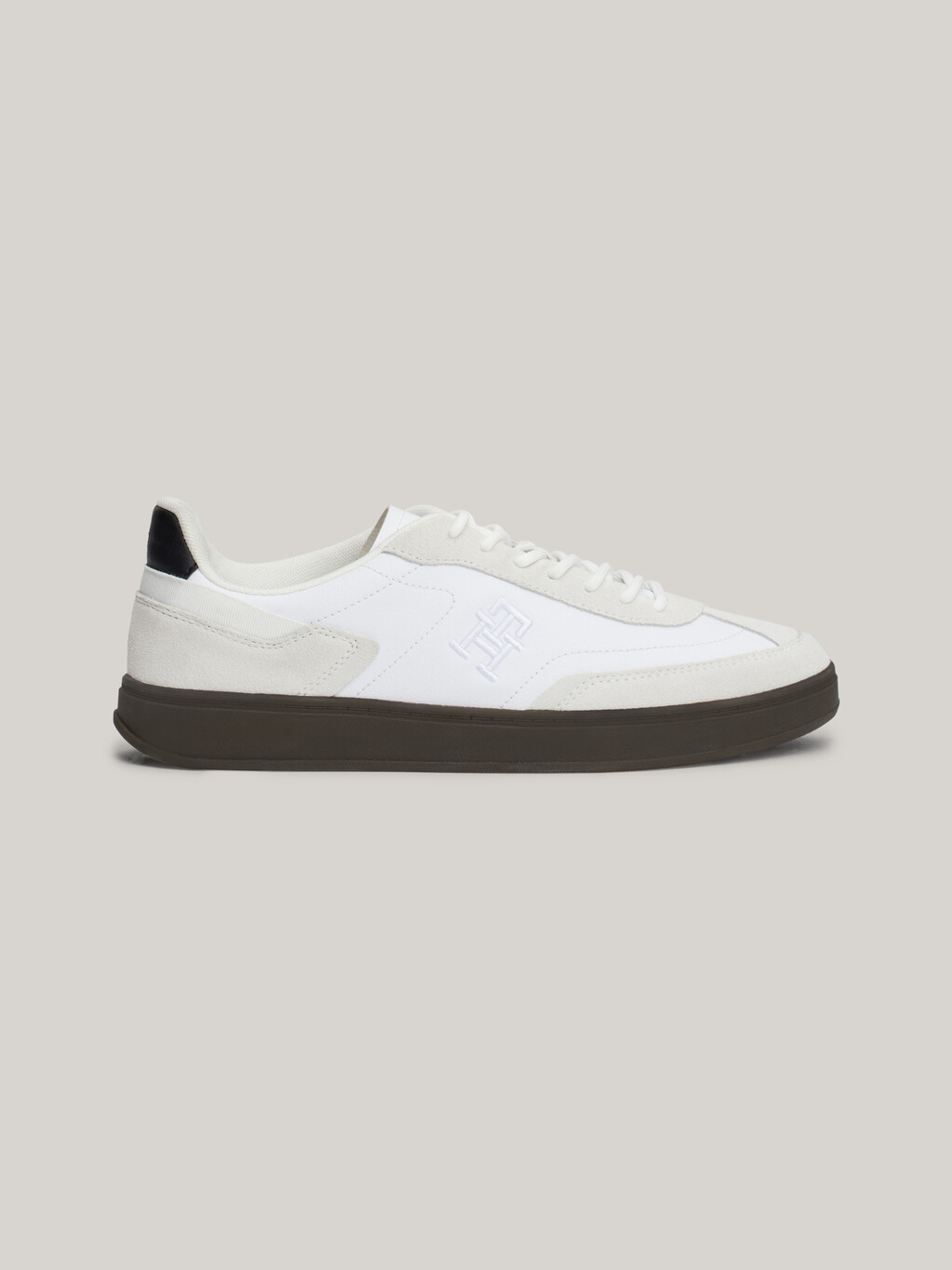 Heritage Suede Court Trainers, White, hi-res