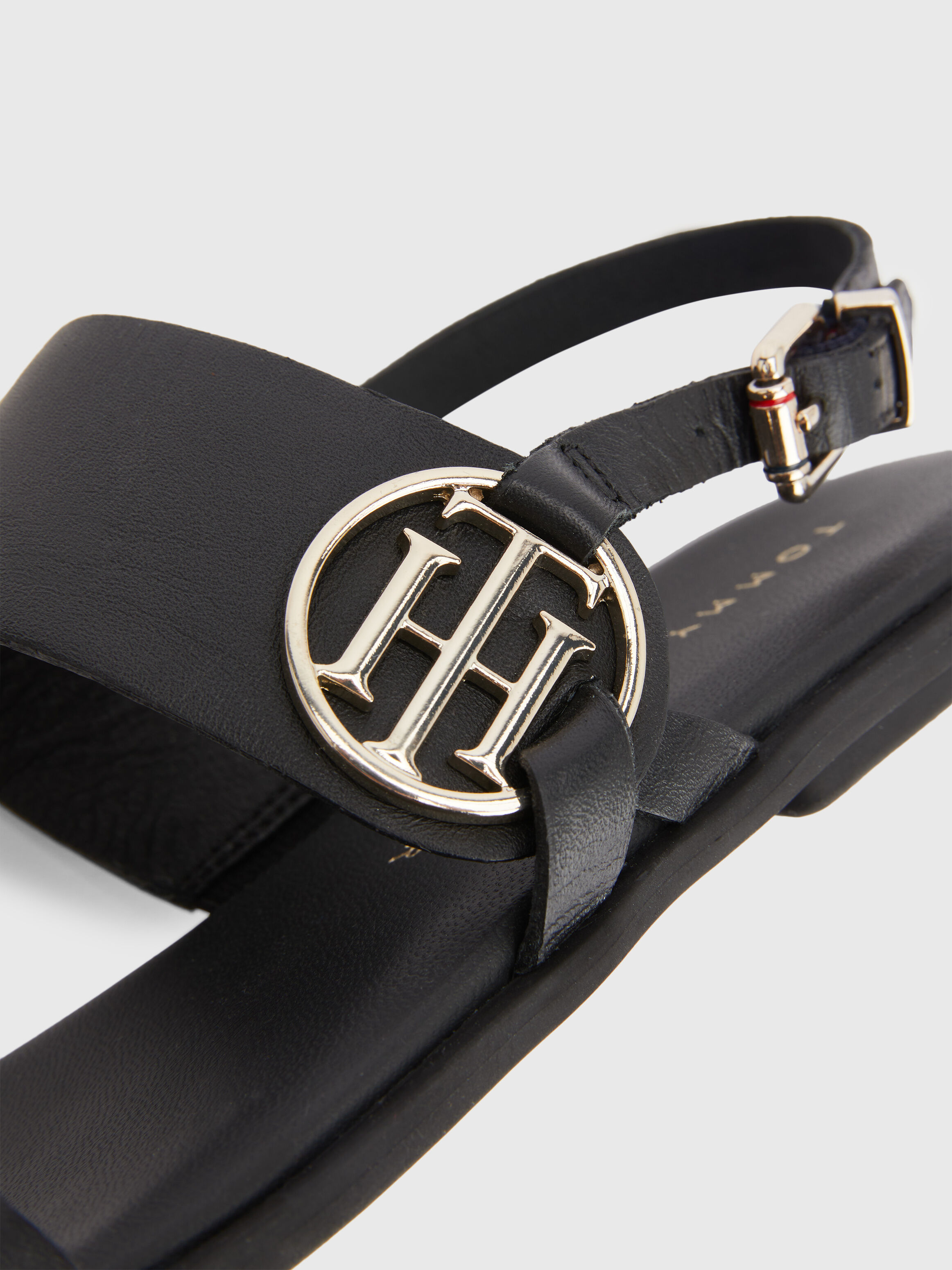 tommy hilfiger bags and shoes