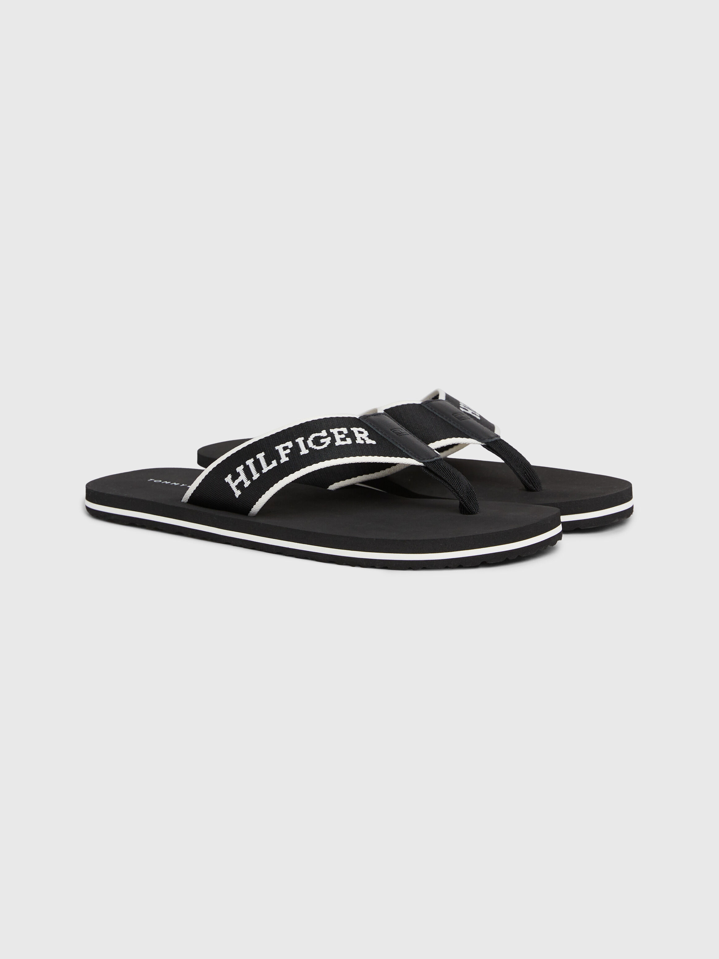 Mens hilfiger flip store flops