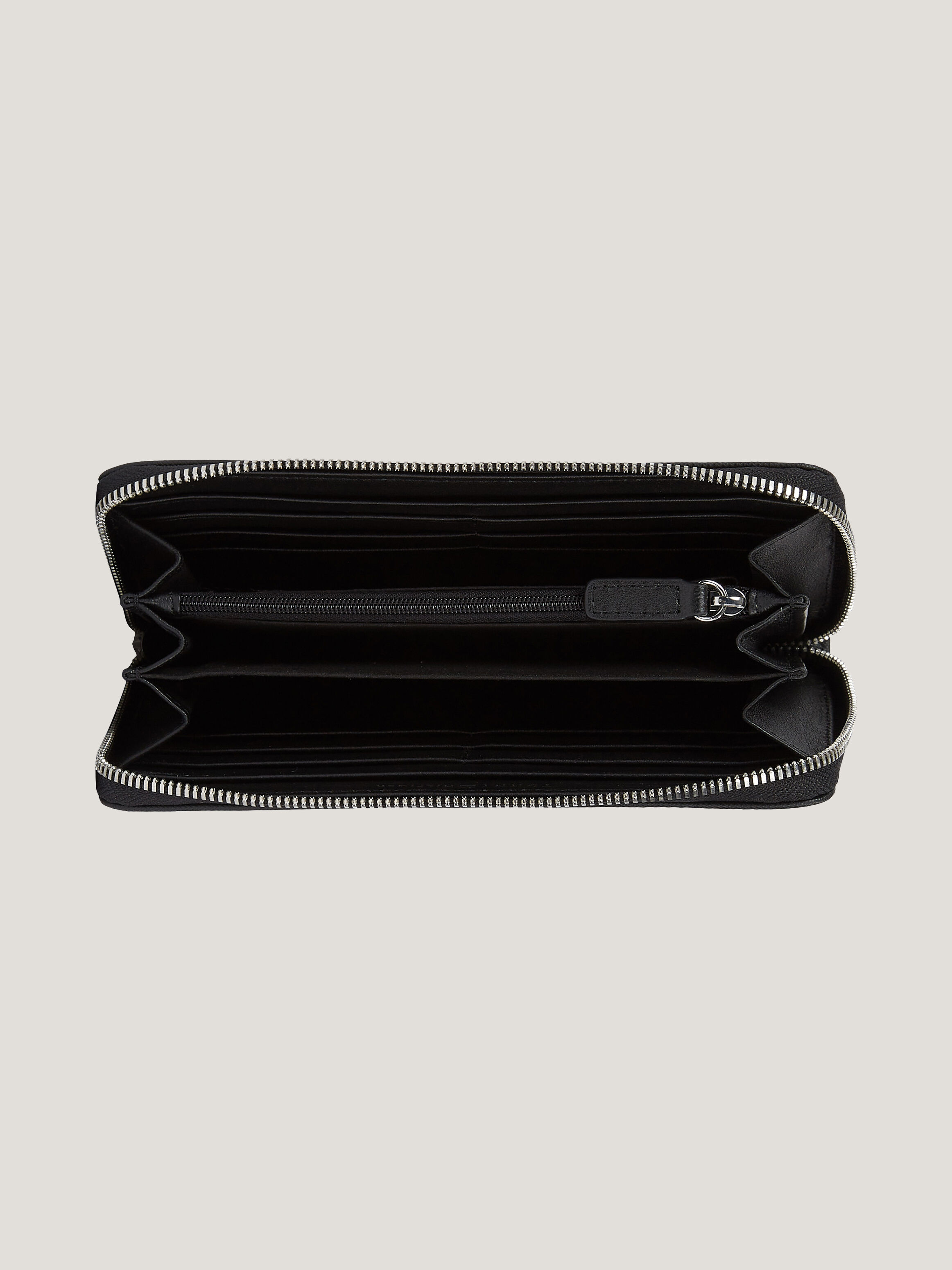 Tommy hilfiger shop singapore wallet