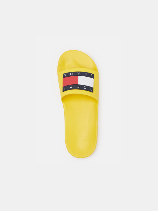 ESSENTIAL FLAG BADGE POOL SLIDES