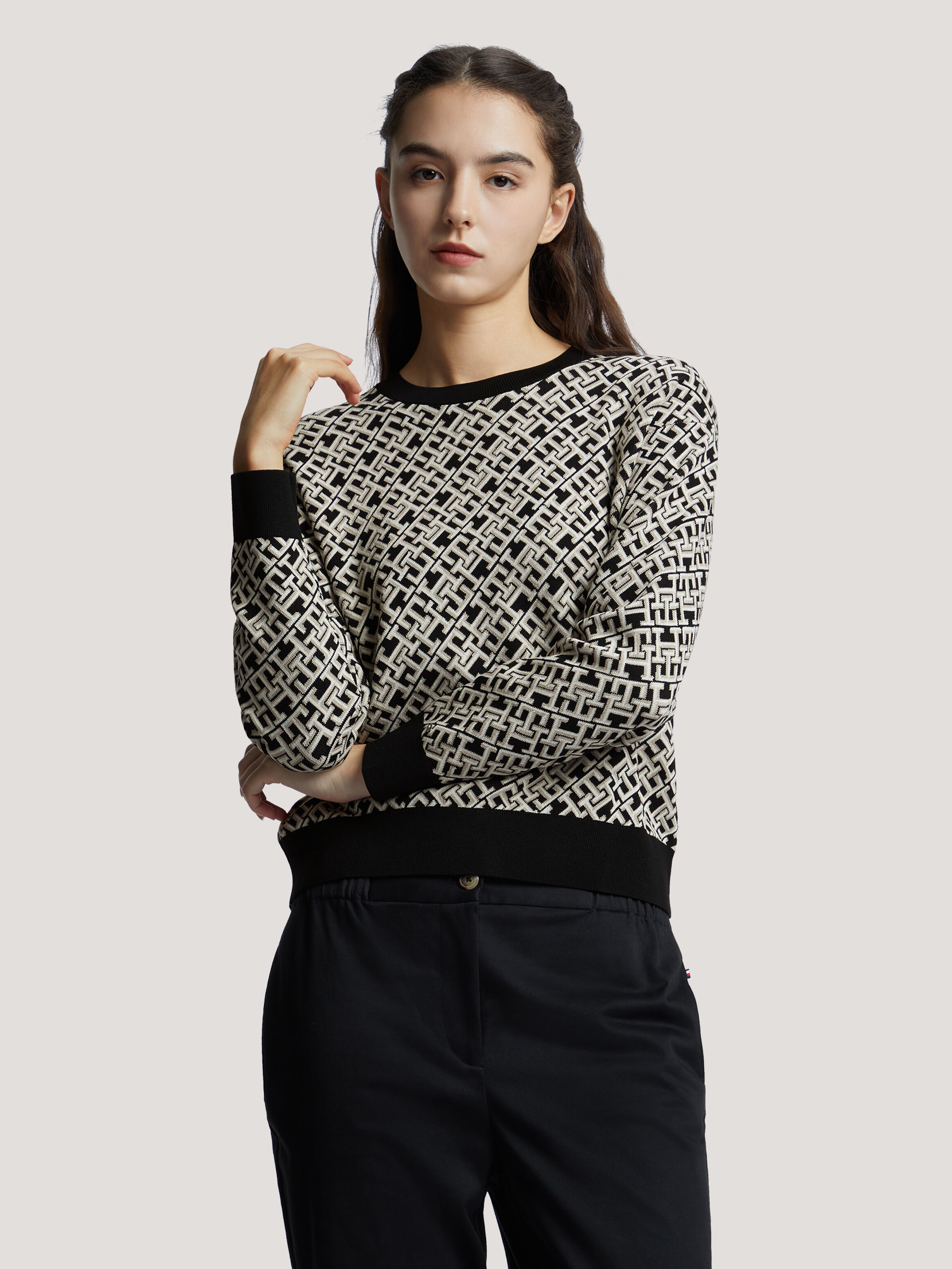 Cute tommy online hilfiger sweater