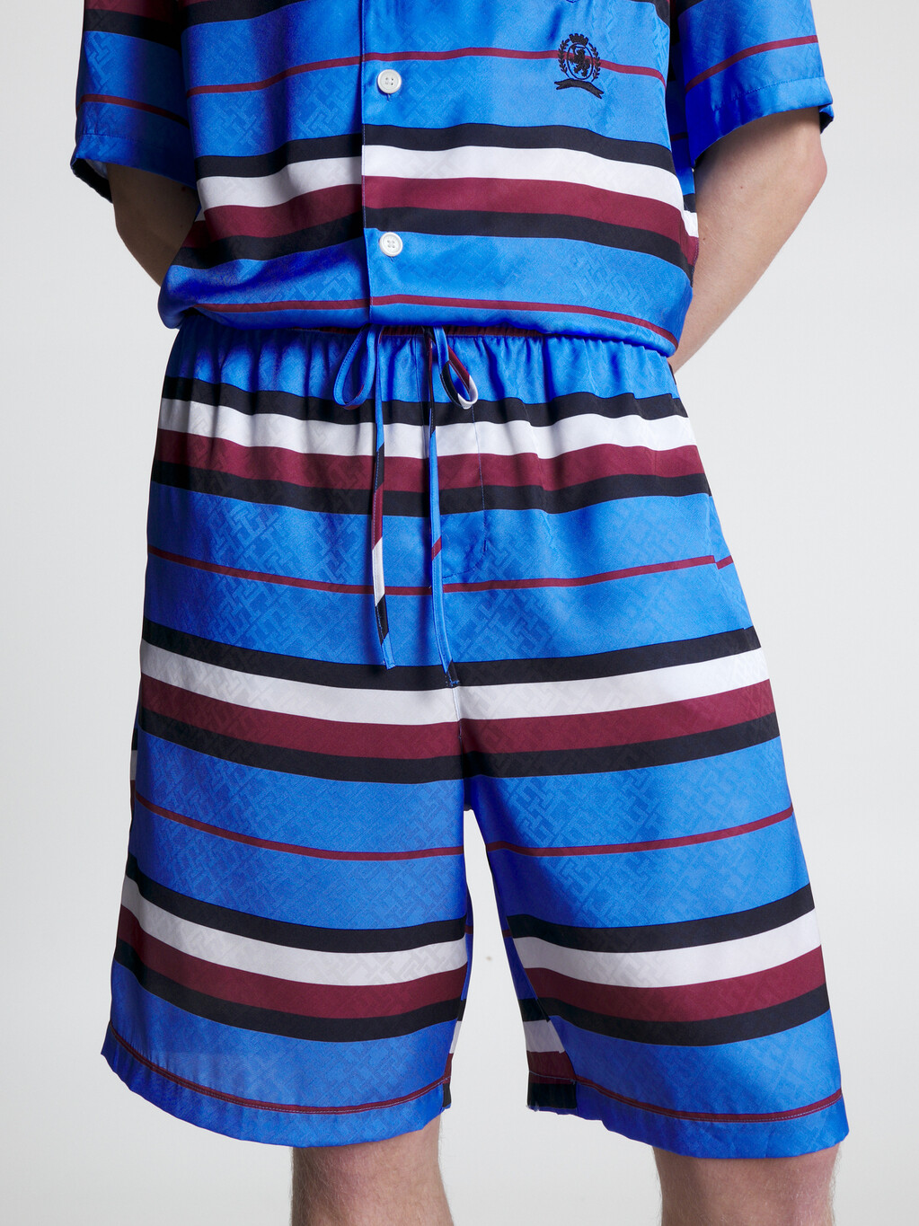 Crest Monogram Stripe Relaxed Shorts, Iconic Blue, hi-res