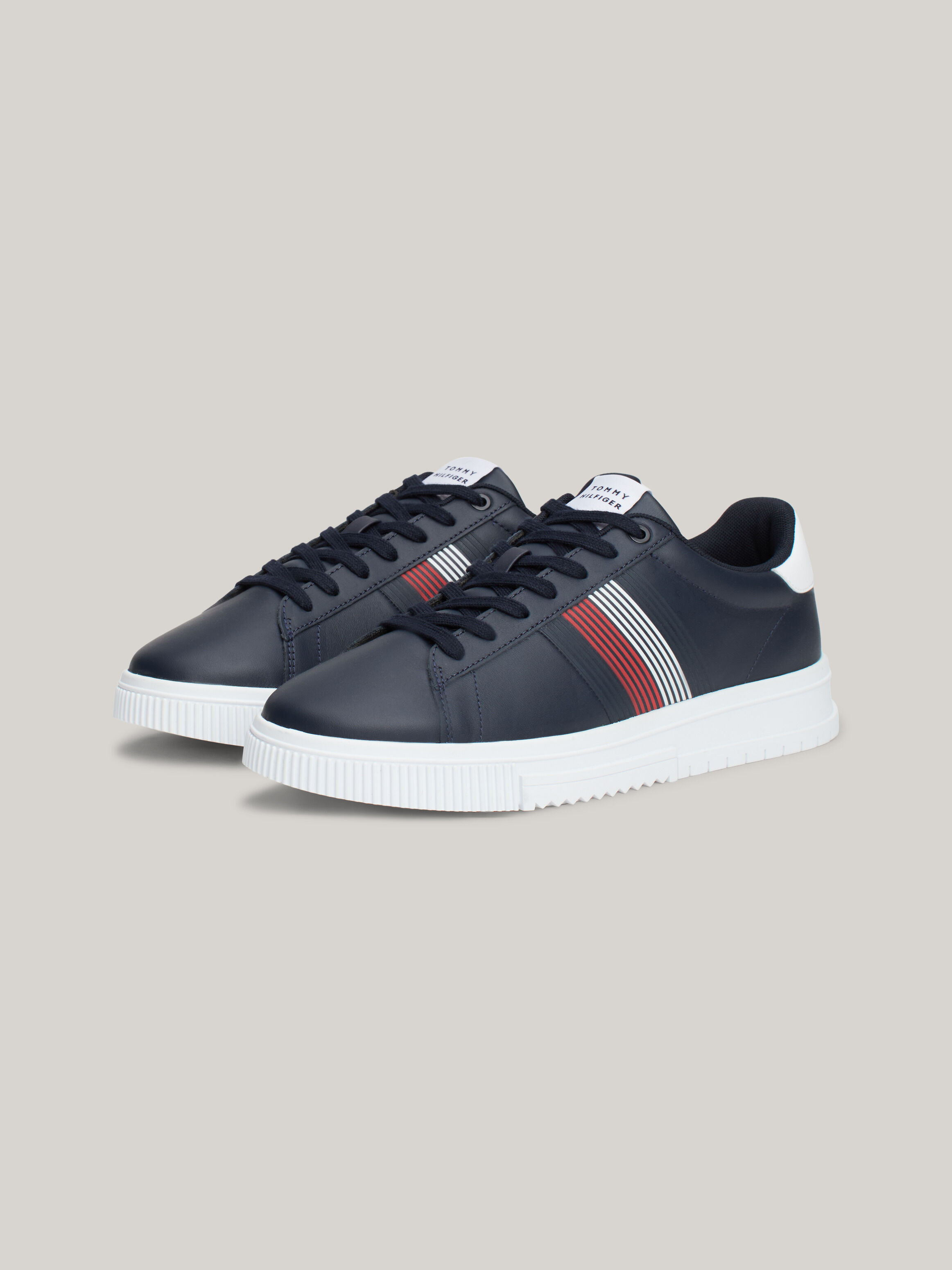 Tommy hilfiger adidas outlet