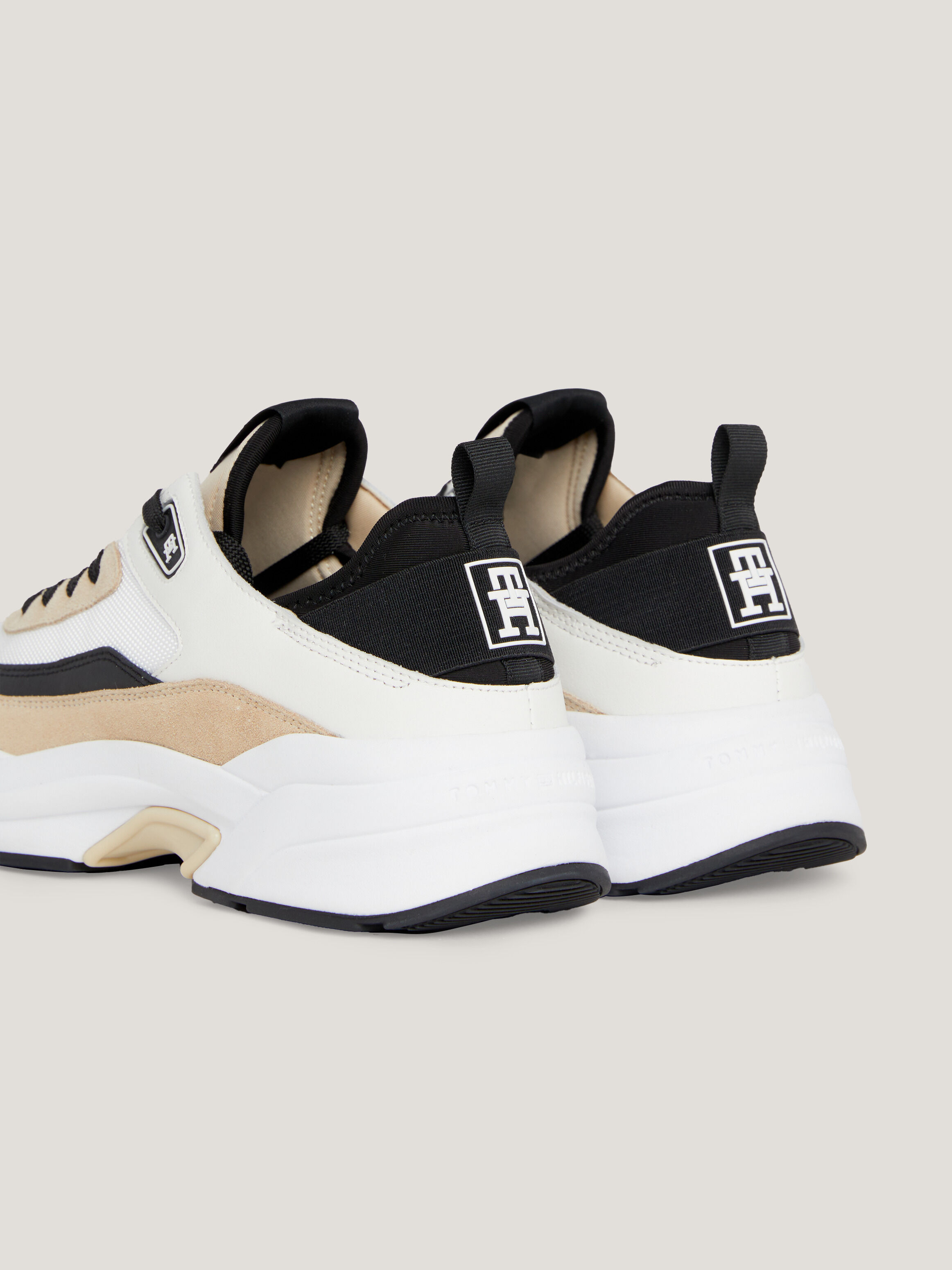 White shop sneakers tommy