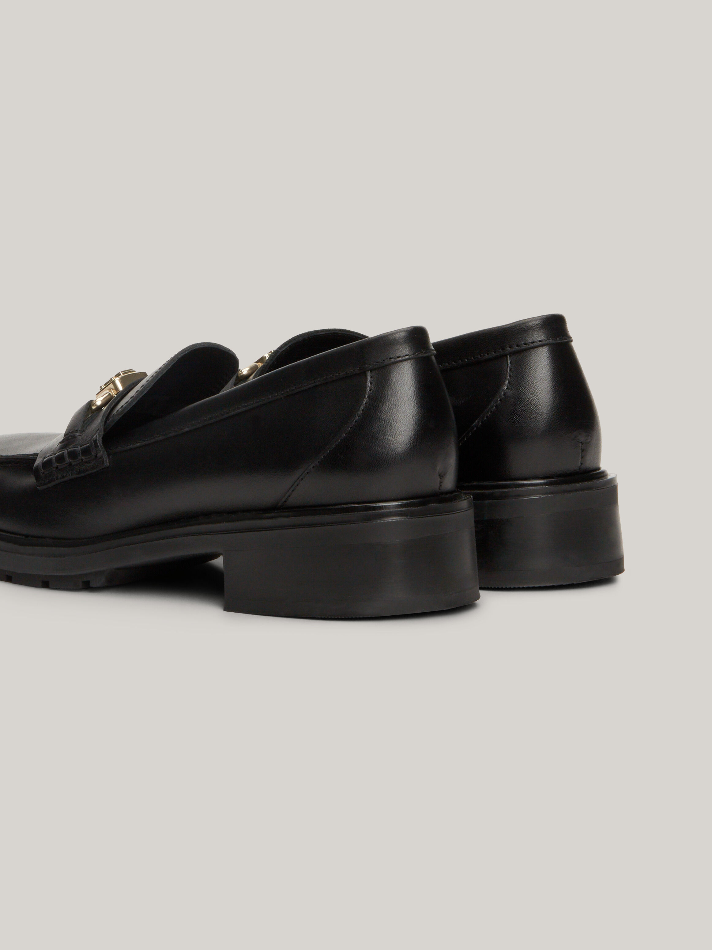Casual tommy hilfiger clearance shoes