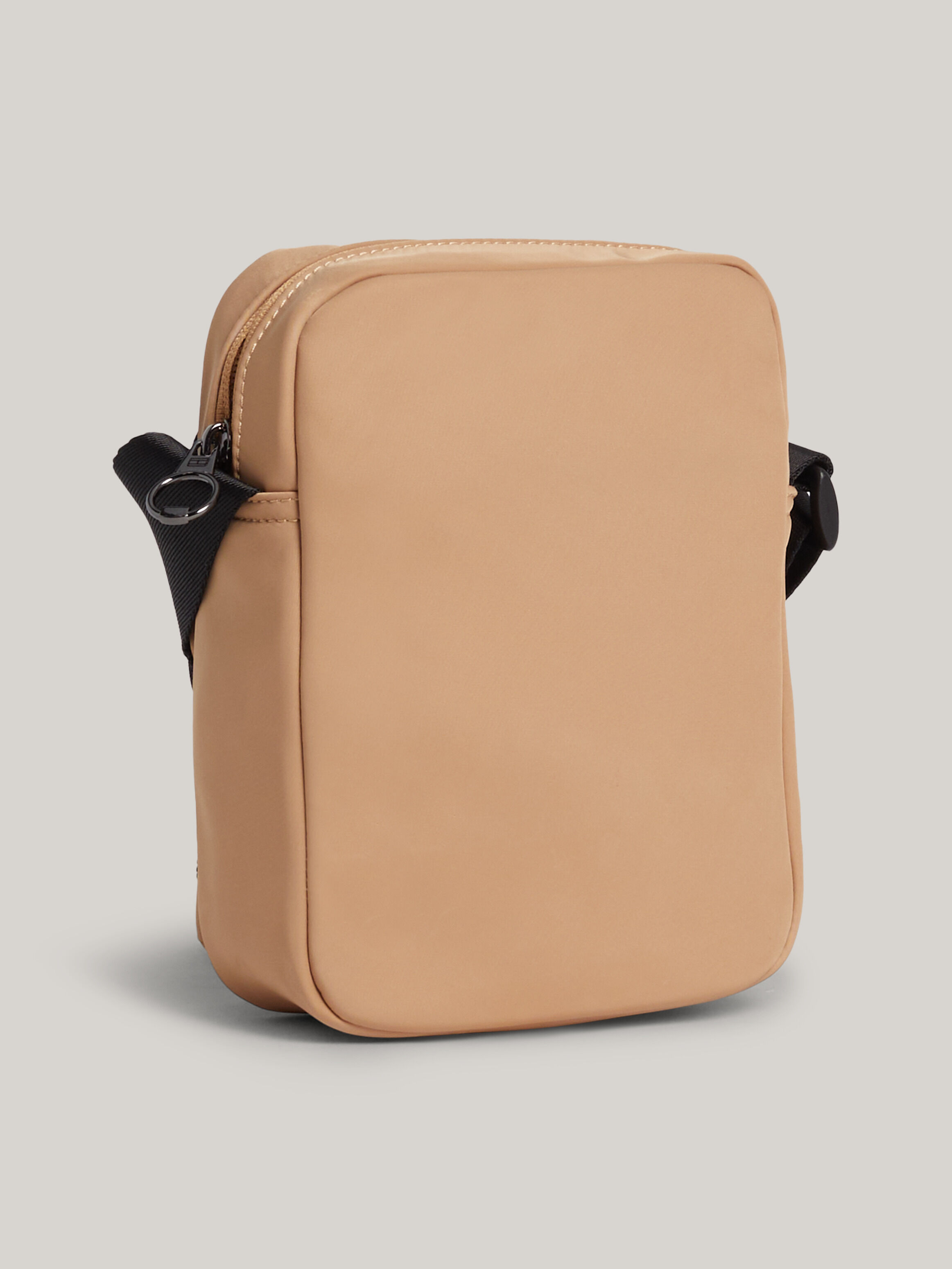 Messenger Bags Tommy Hilfiger Singapore