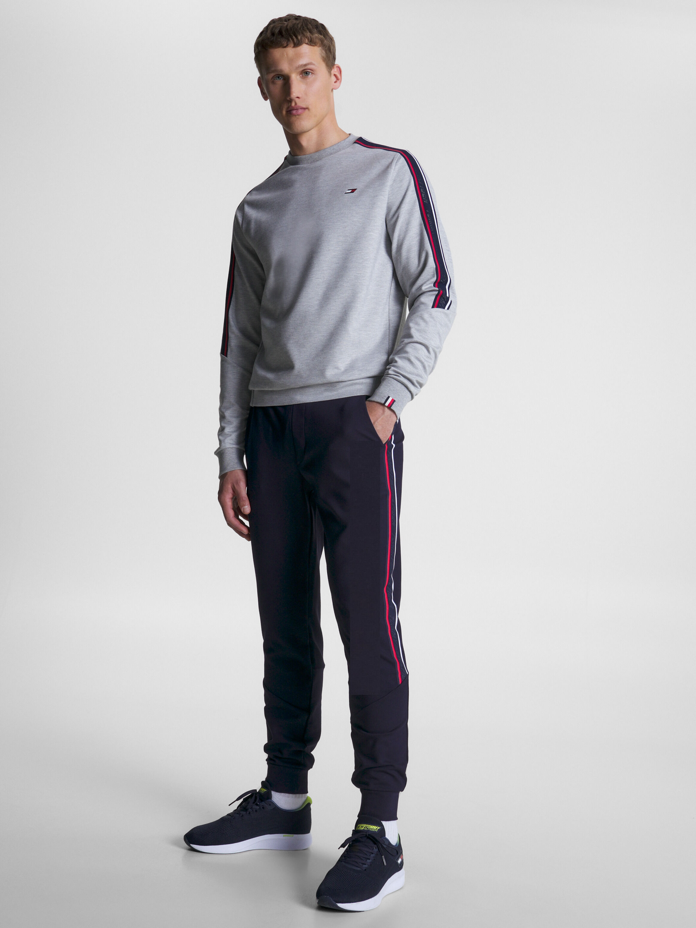 Red white blue discount joggers