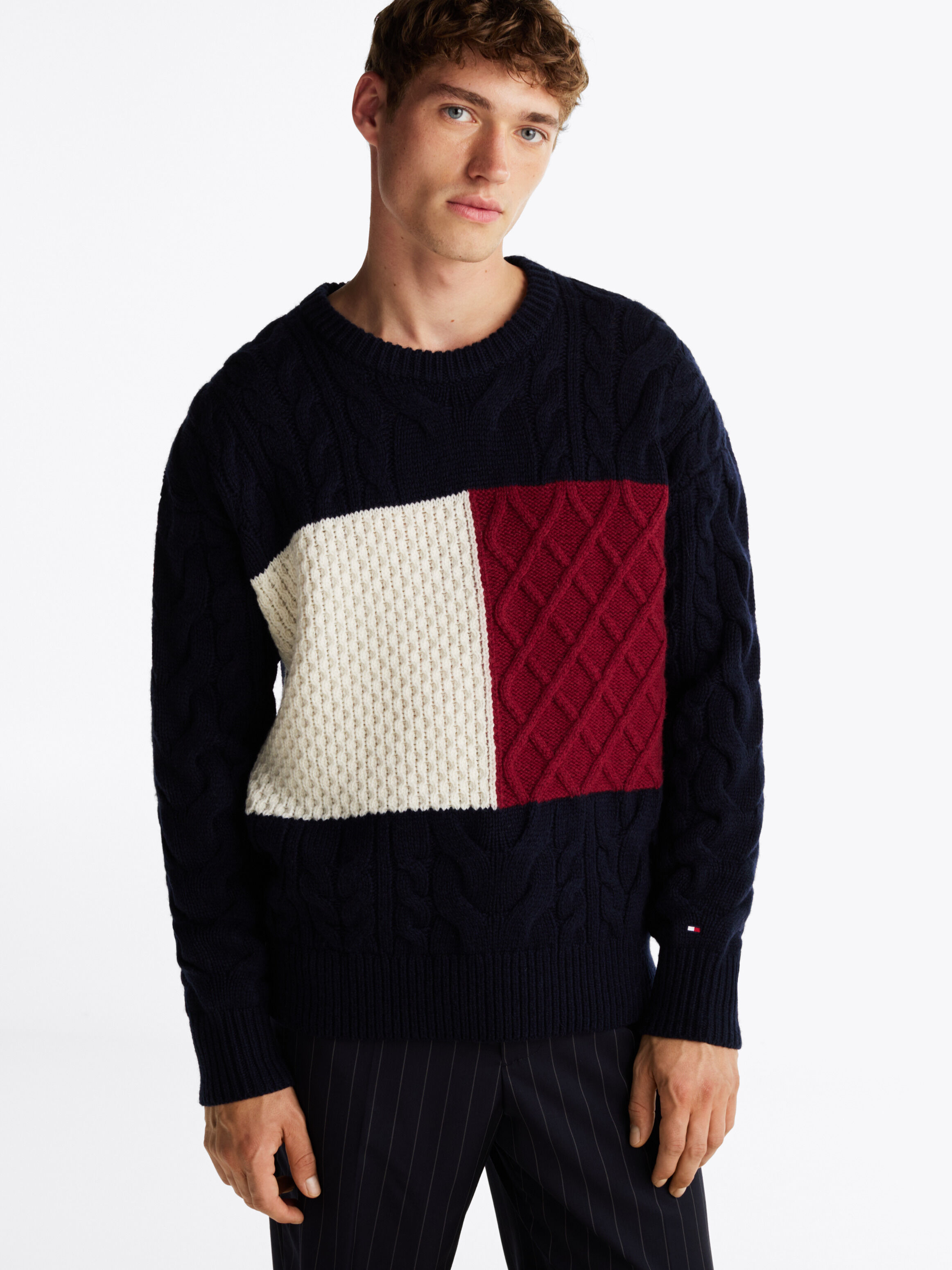 V neck tommy hilfiger 2025