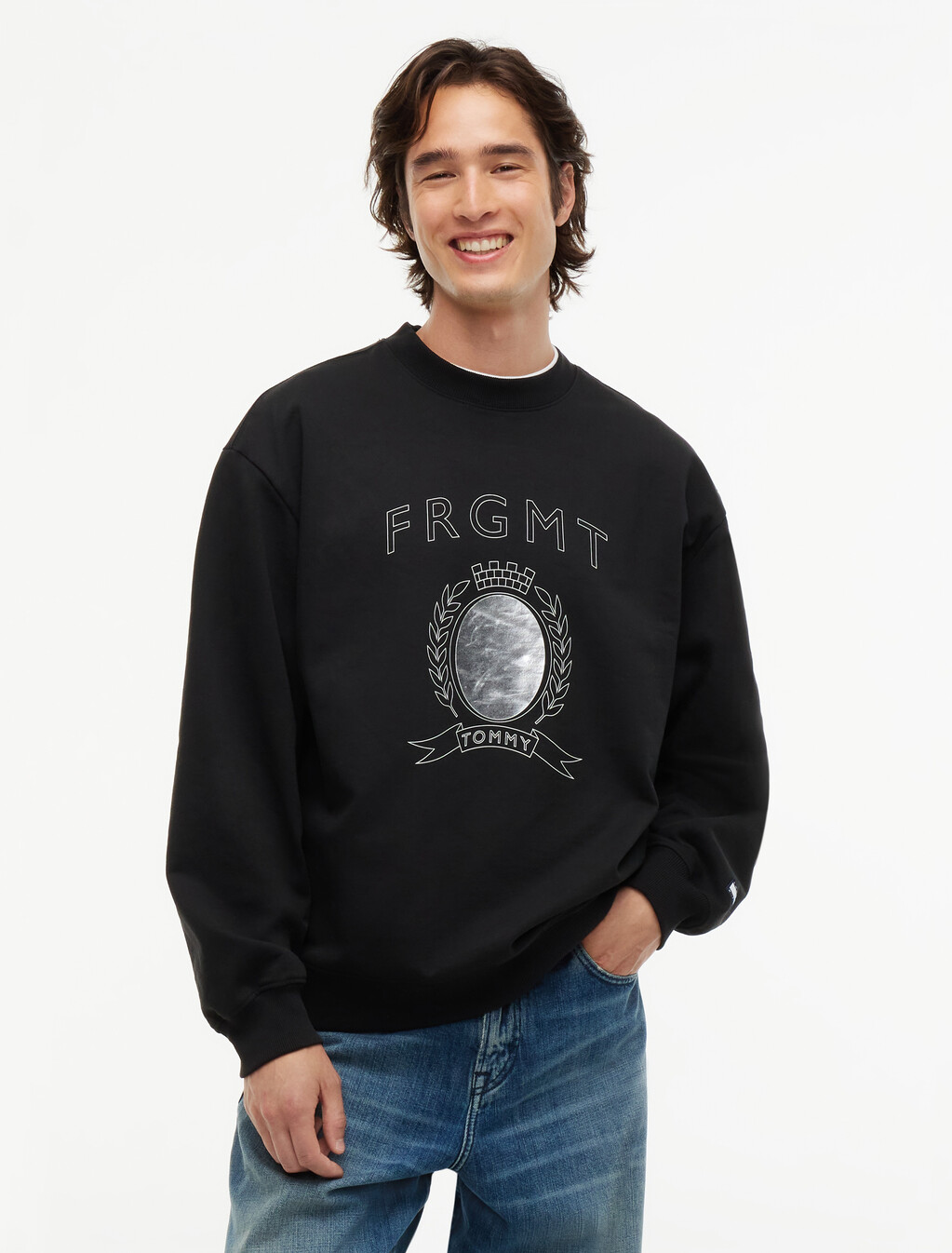 Crest Logo Crew Neck Sweatshirt, Black, hi-res