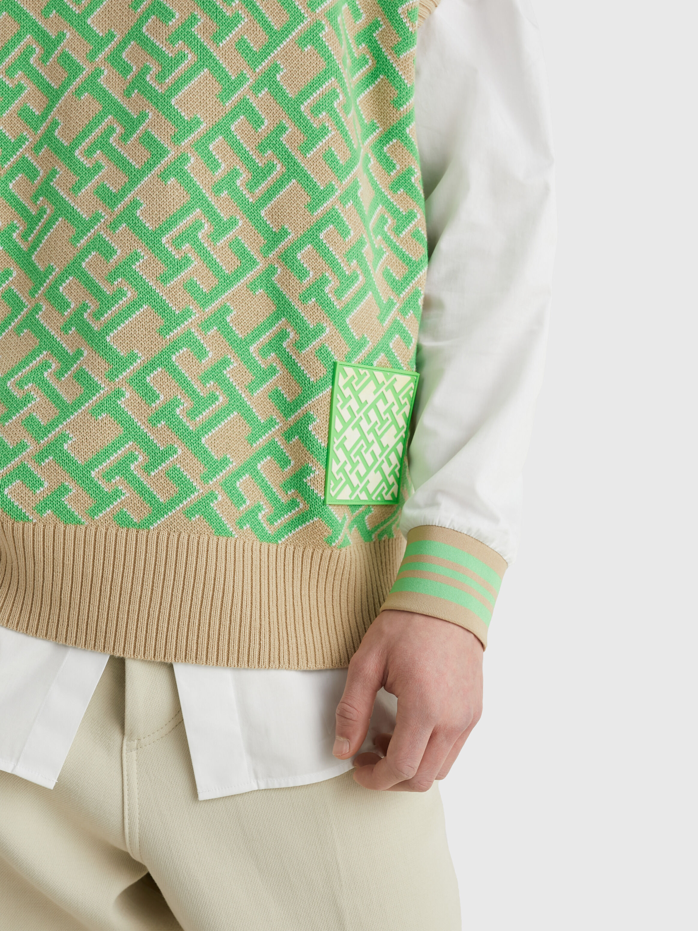 Gucci Gg Knit Cotton Jacquard Vest In Redivory  ModeSens