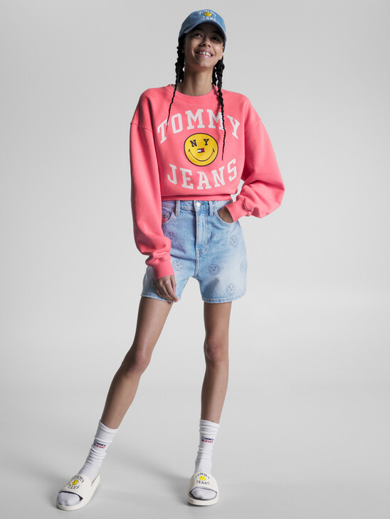 TOMMY JEANS X SMILEY® CRITTER DENIM SHORTS