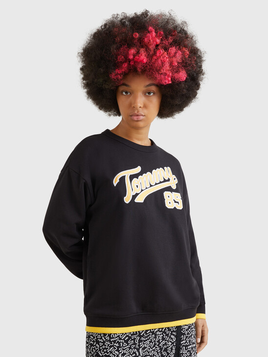 COLLEGE LOGO RELAXED FIT SWEATSHIRT
