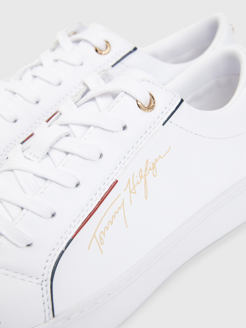 Tommy Hilfiger Signature Sneaker, White, hi-res
