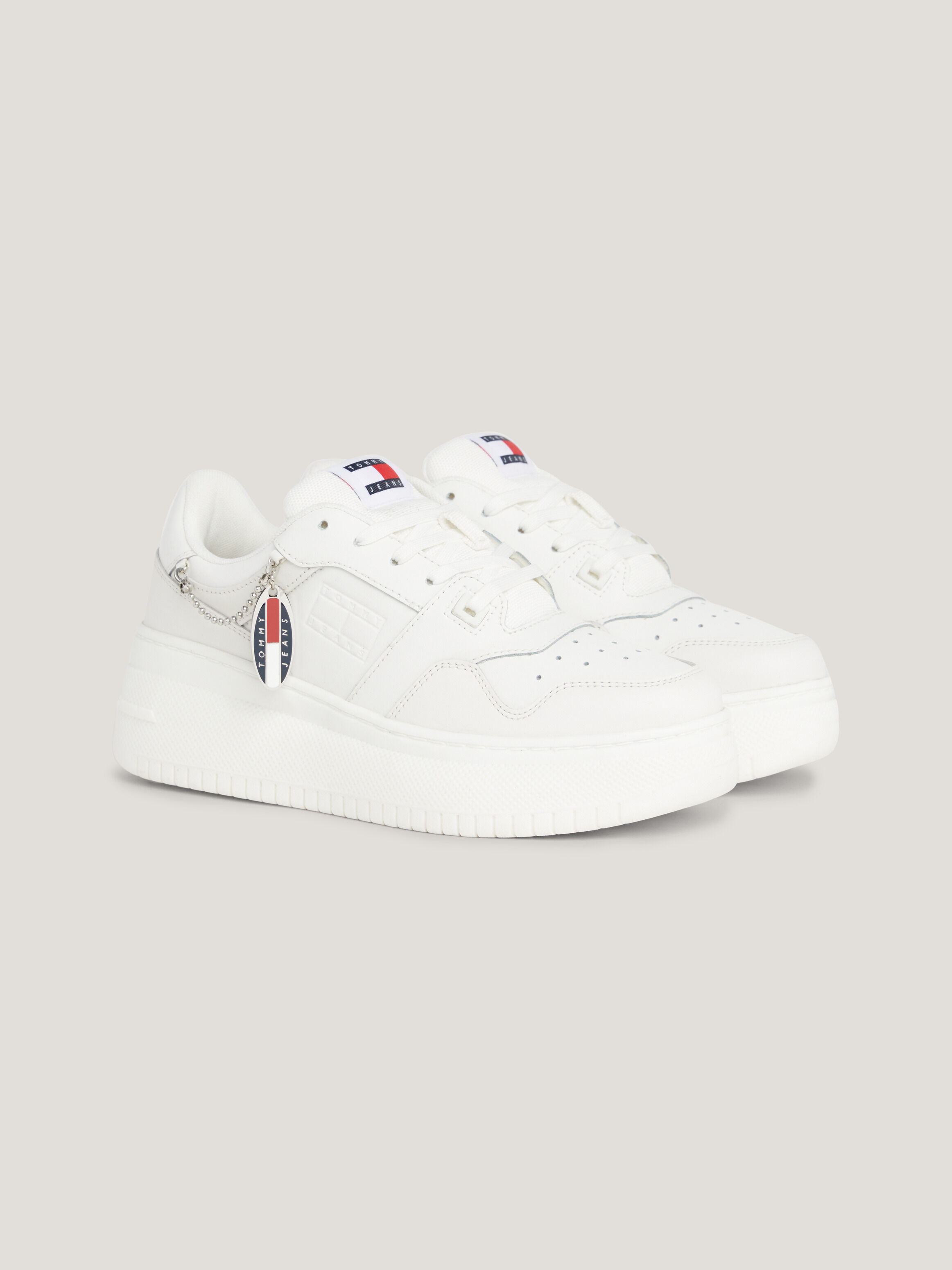 Tommy hilfiger baby trainers cheap