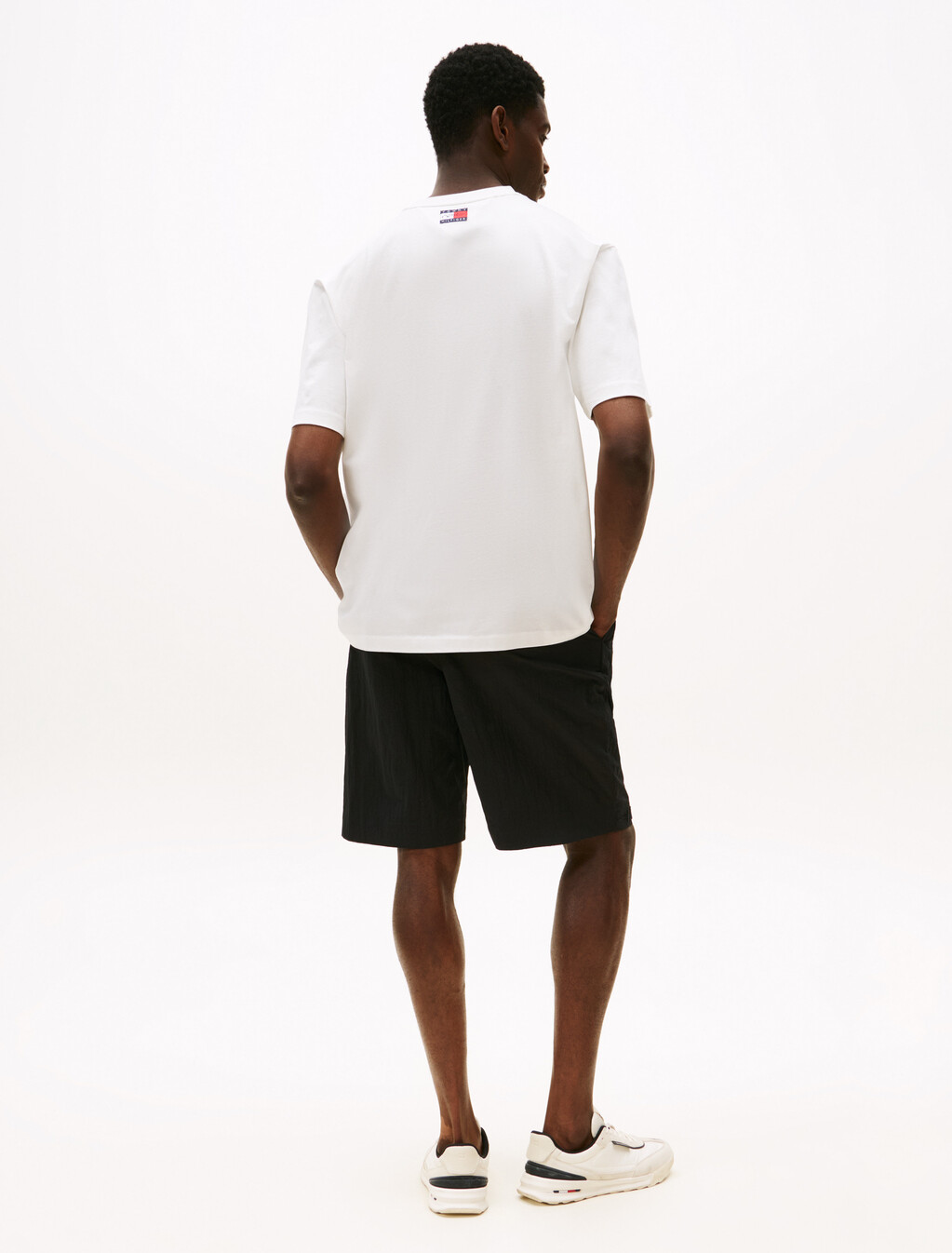 The APXGP Collection Flag Relaxed T-Shirt, Ecru, hi-res