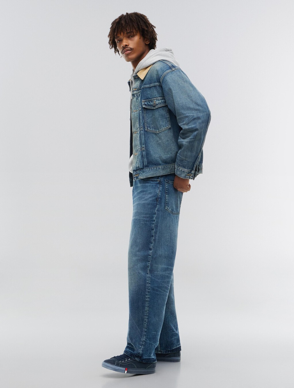 Relaxed Jeans, Mid Wash Denim, hi-res