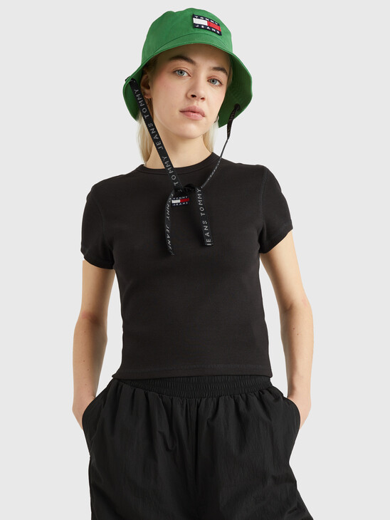 BADGE RIB-KNIT FITTED T-SHIRT