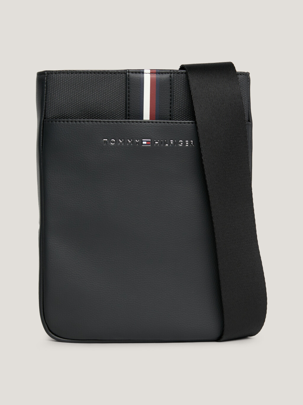 Signature Small Crossover Bag | black | Tommy Hilfiger Singapore