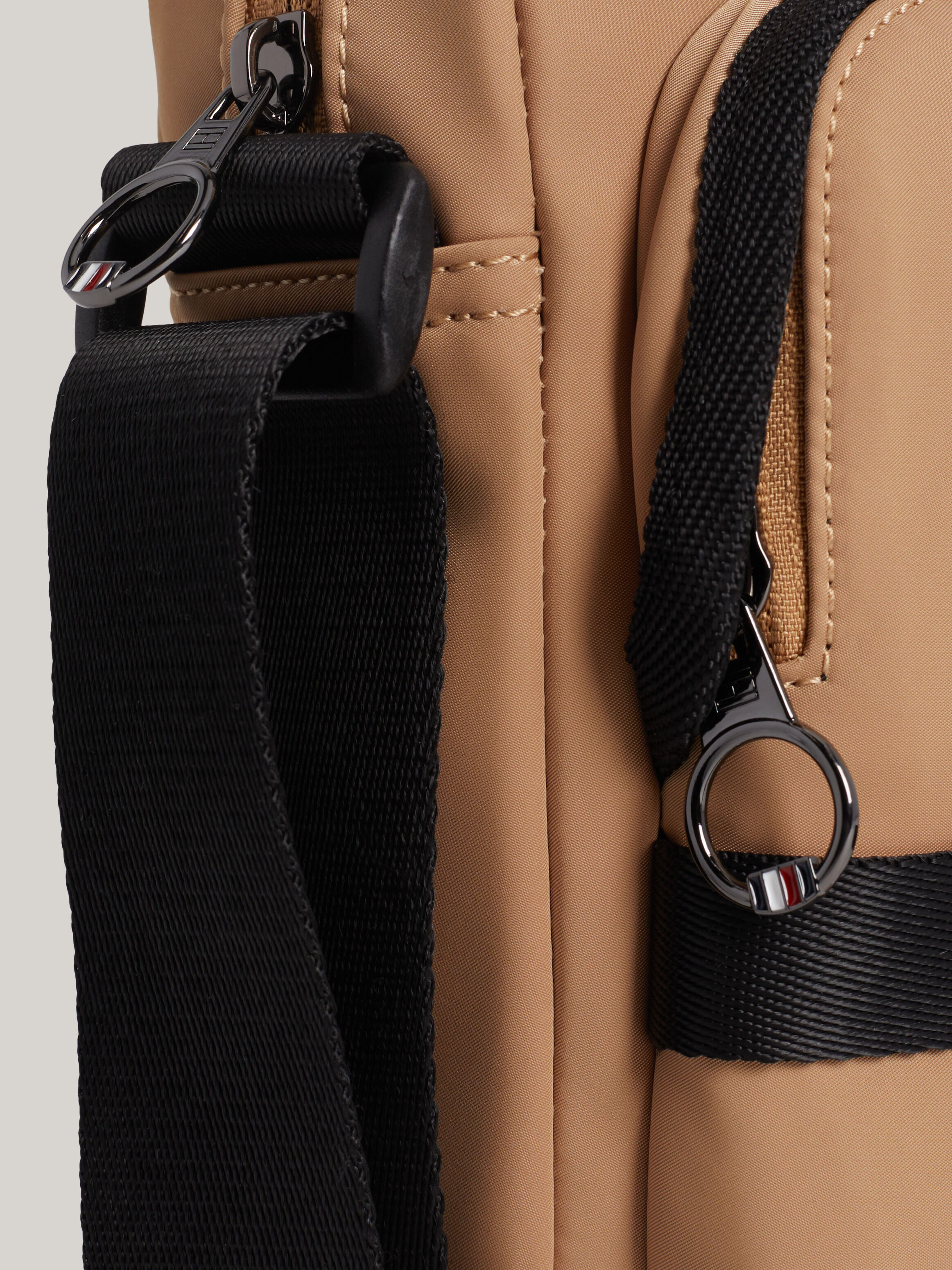 Men store accessories bag
