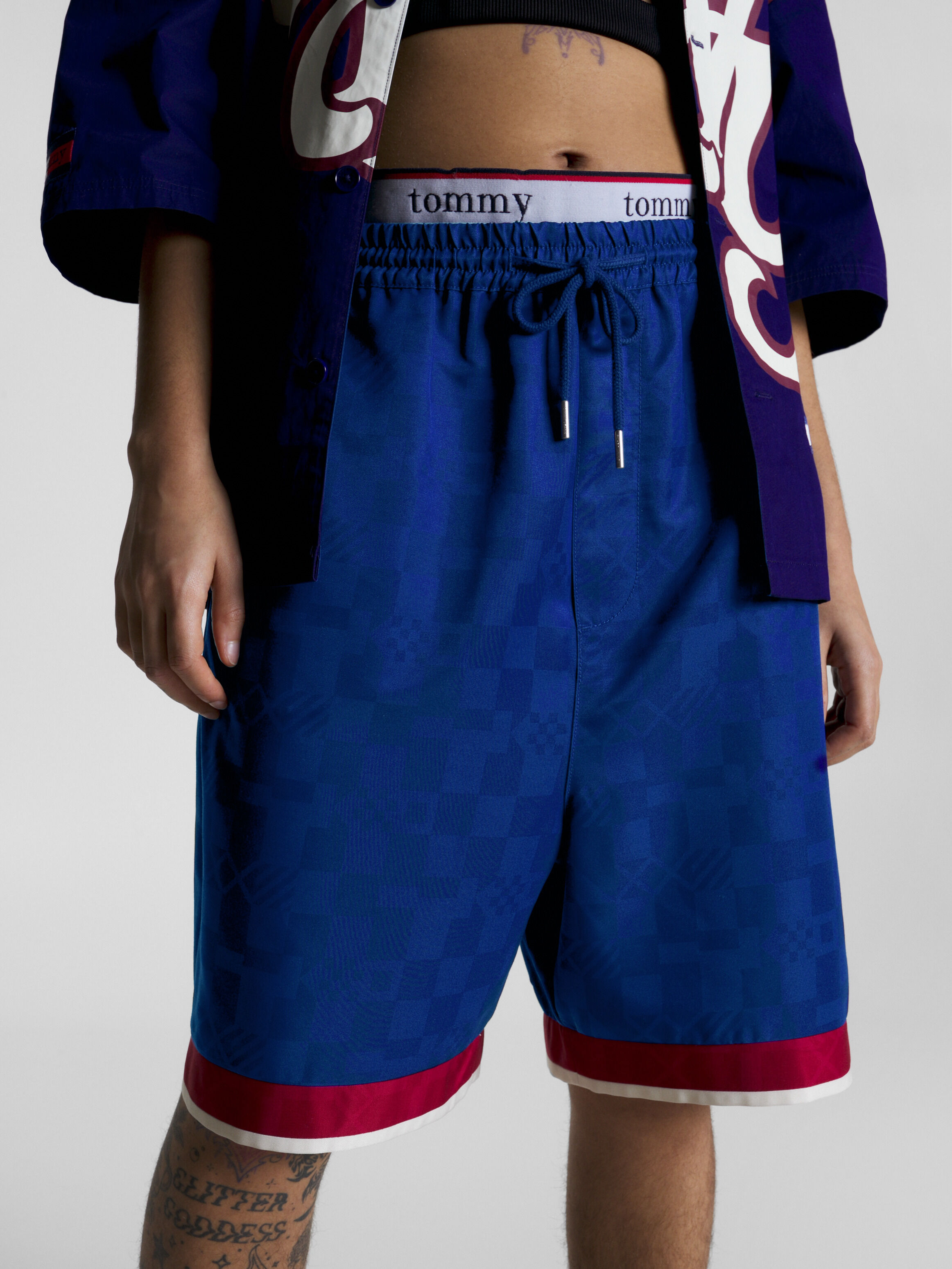 Tommy short online