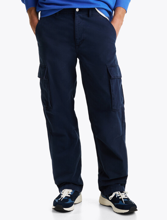 Relaxed Cargo Trousers
