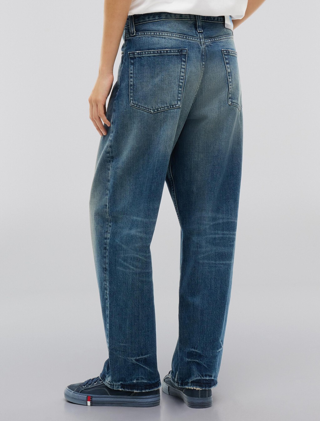 Relaxed Jeans, Mid Wash Denim, hi-res
