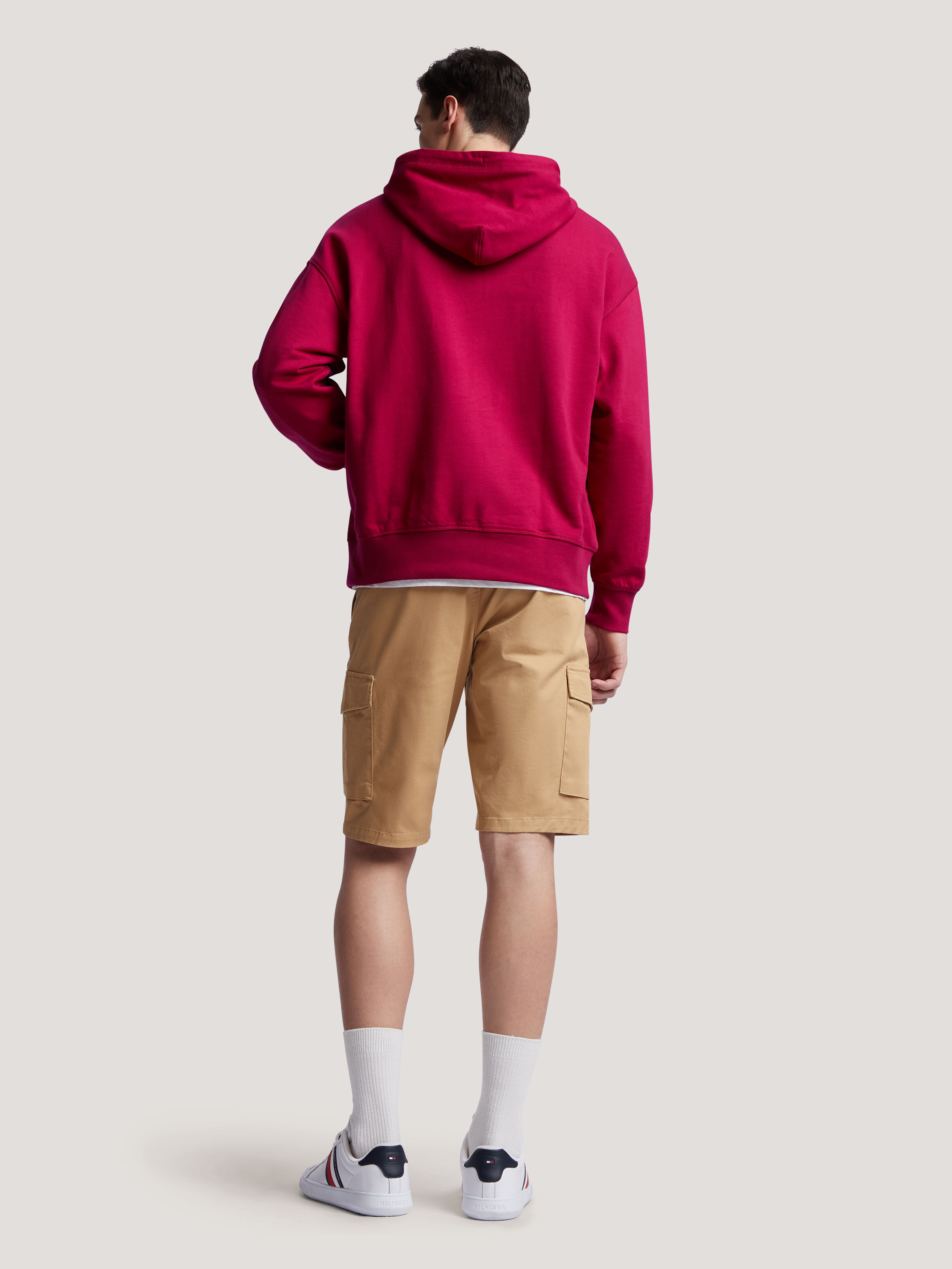 Red tommy cheap hilfiger hoodie