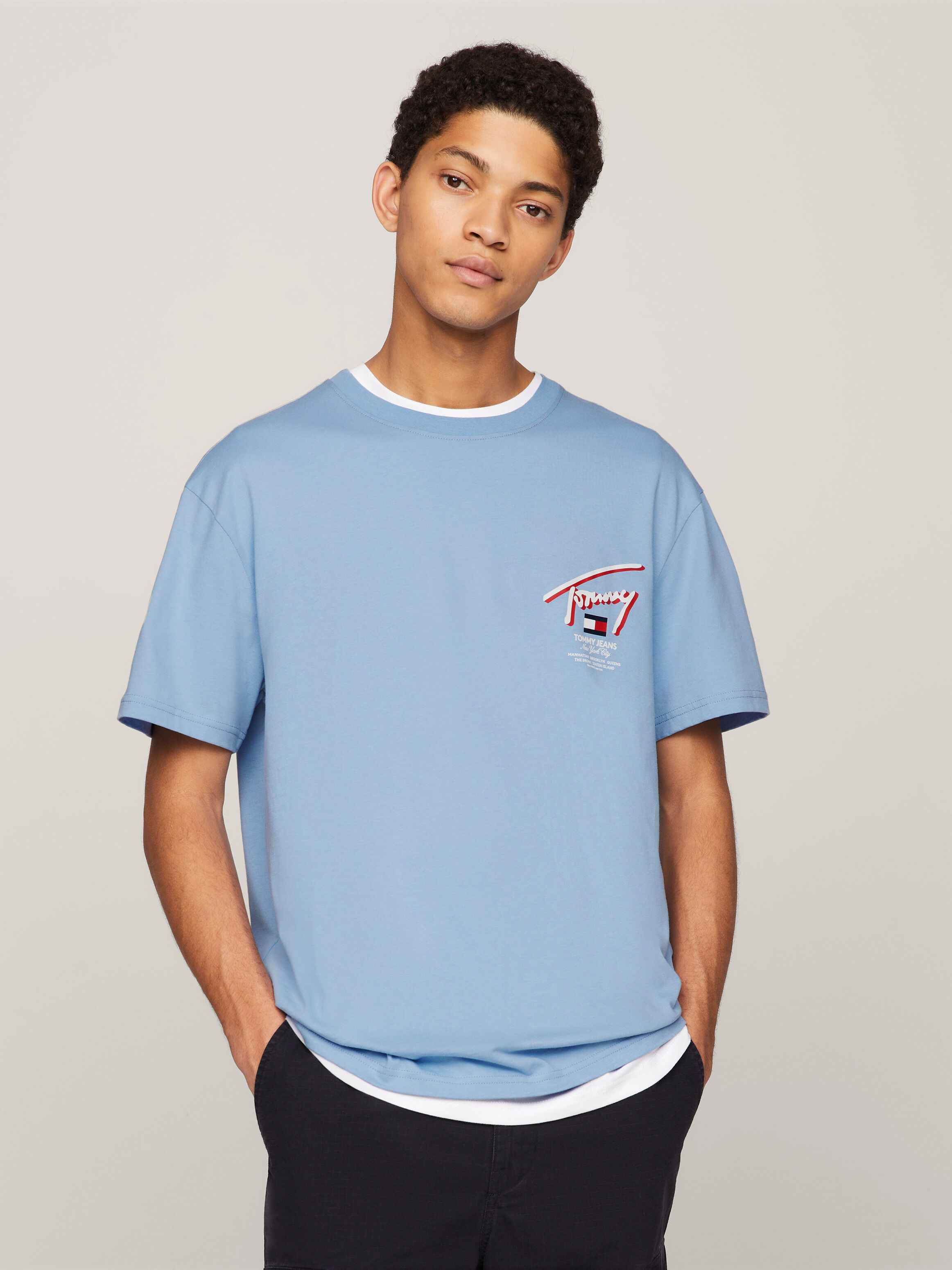 Tommy hilfiger signature logo t shirt top