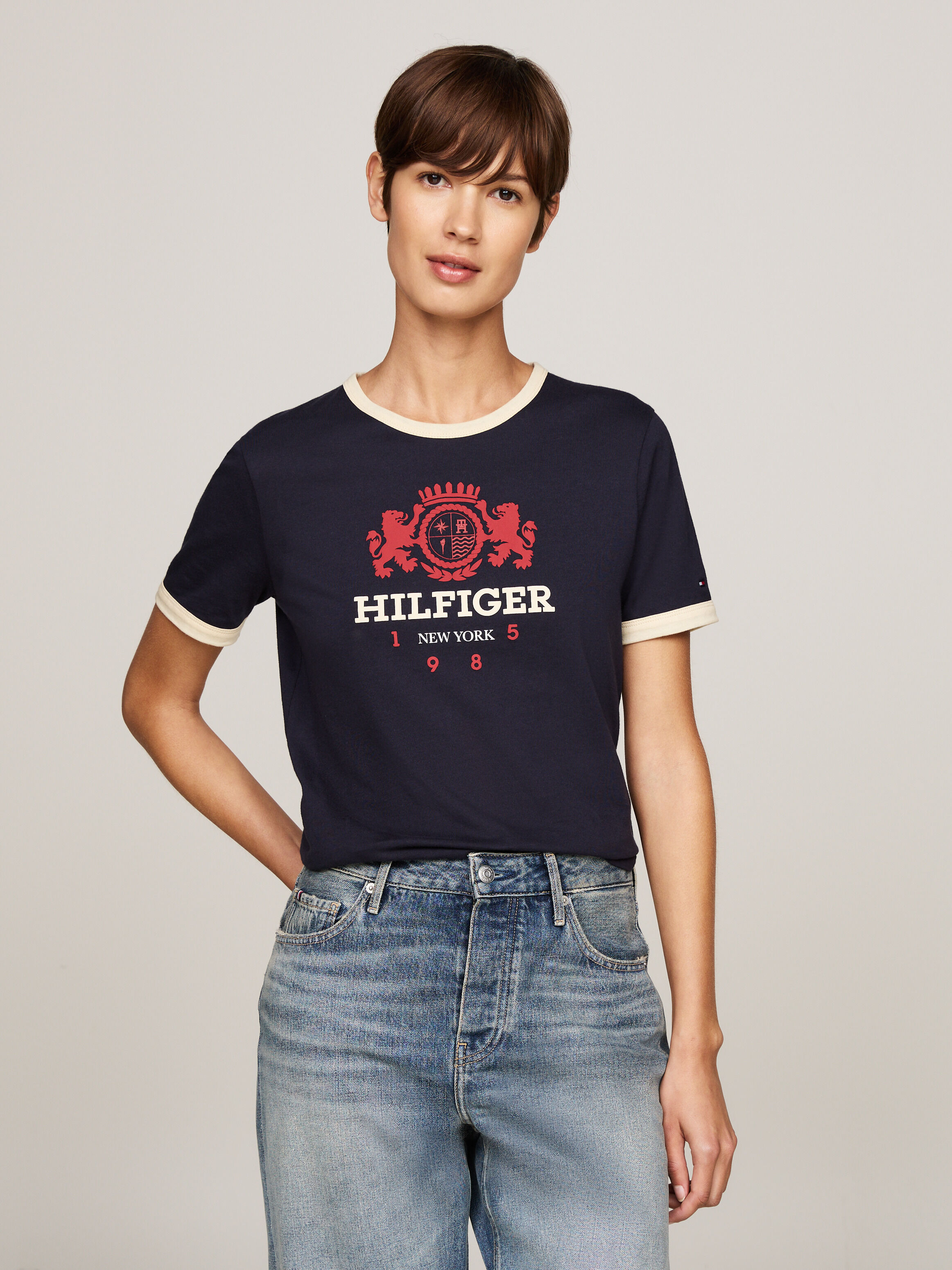 Women s T Shirts 11.11 Sale Up to 60 off Tommy Hilfiger Singapore