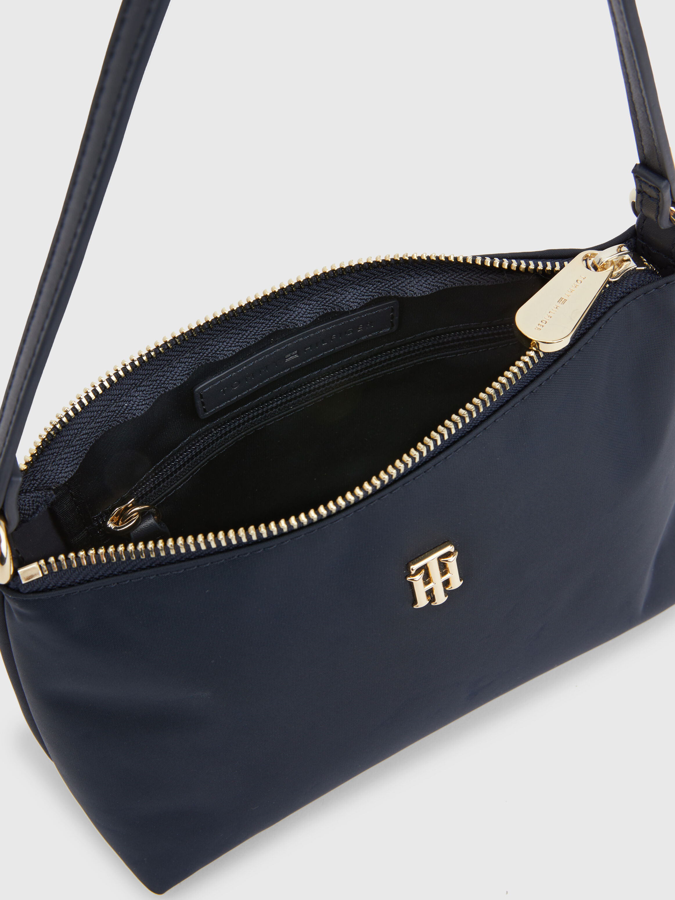 Bags | Tommy Hilfiger Singapore
