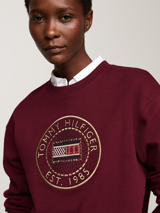 Logo Embroidery Crew Neck Sweatshirt