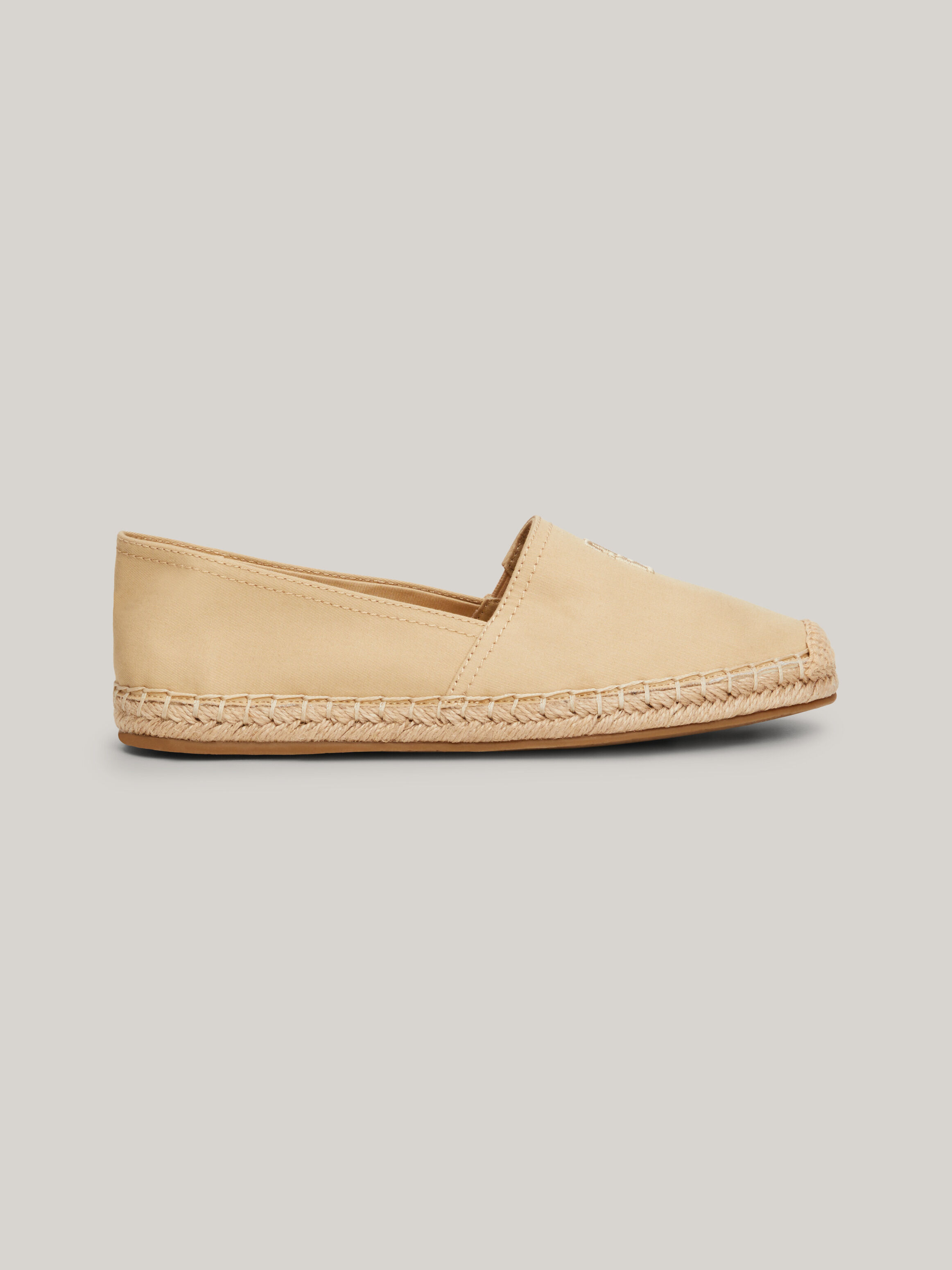 Tommy hilfiger women's dress shoes deals
