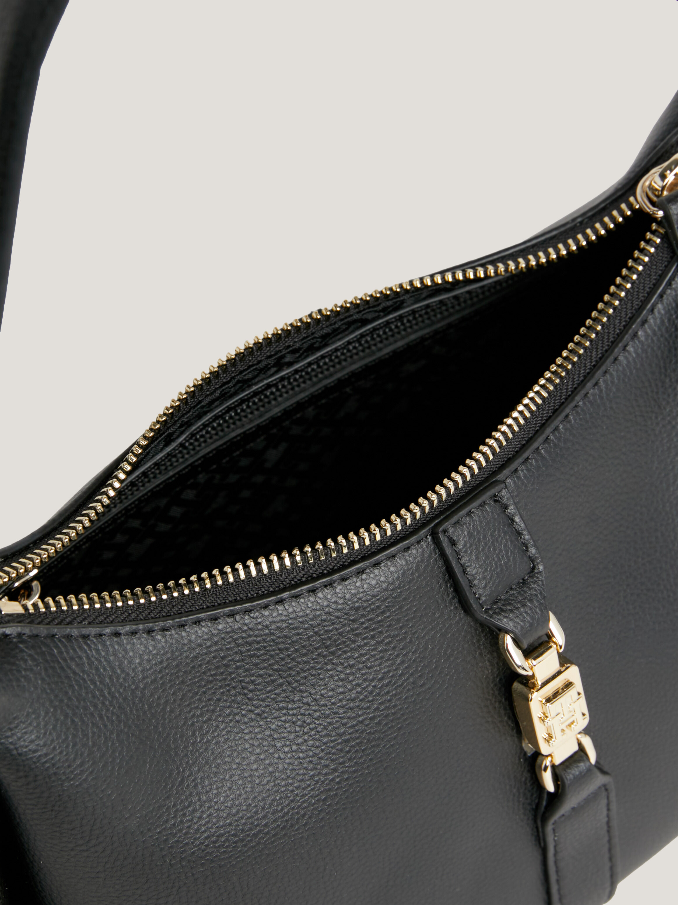 Women s Bags Tommy Hilfiger Singapore