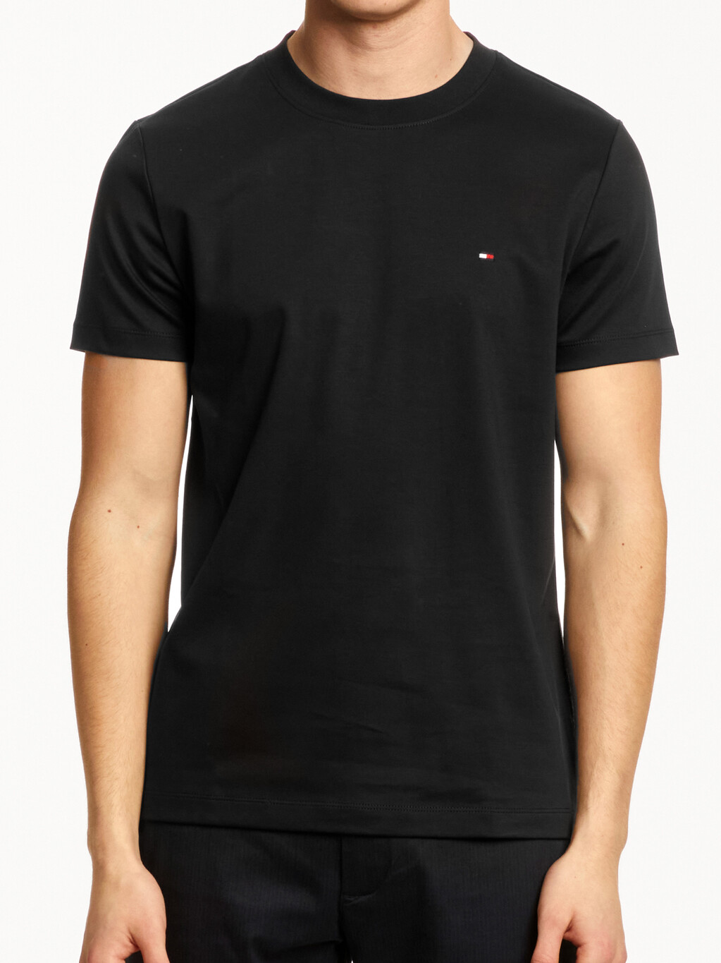 Flag Interlock T-Shirt | black | Tommy Hilfiger Singapore