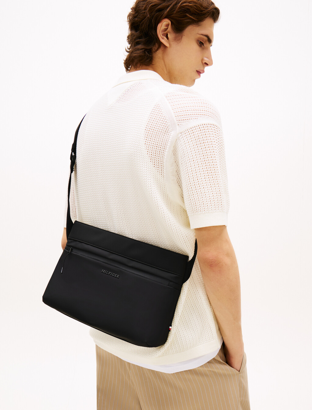 TH TPU MESSENGERBlack, Black, hi-res