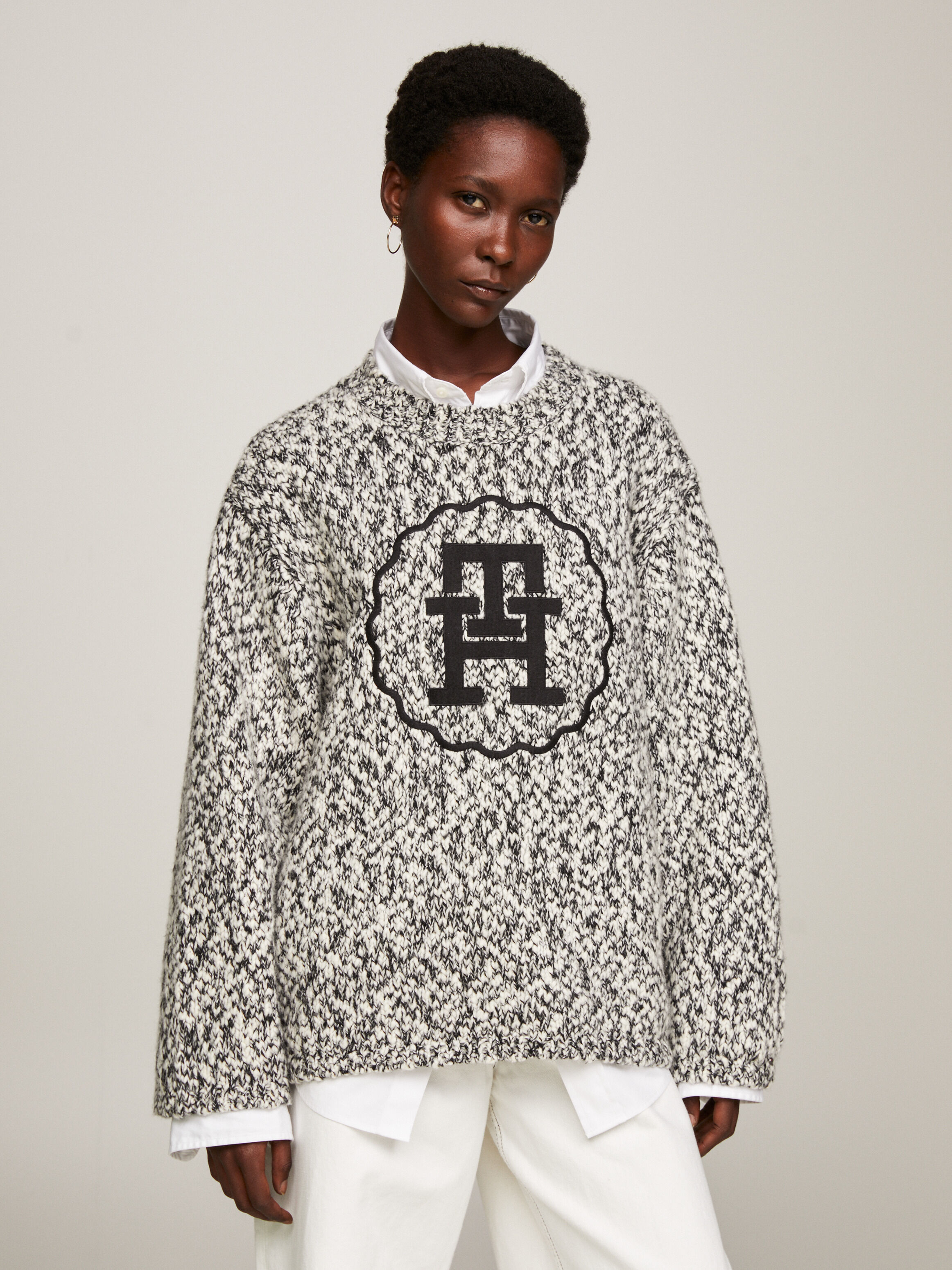 Oversized tommy discount hilfiger sweater