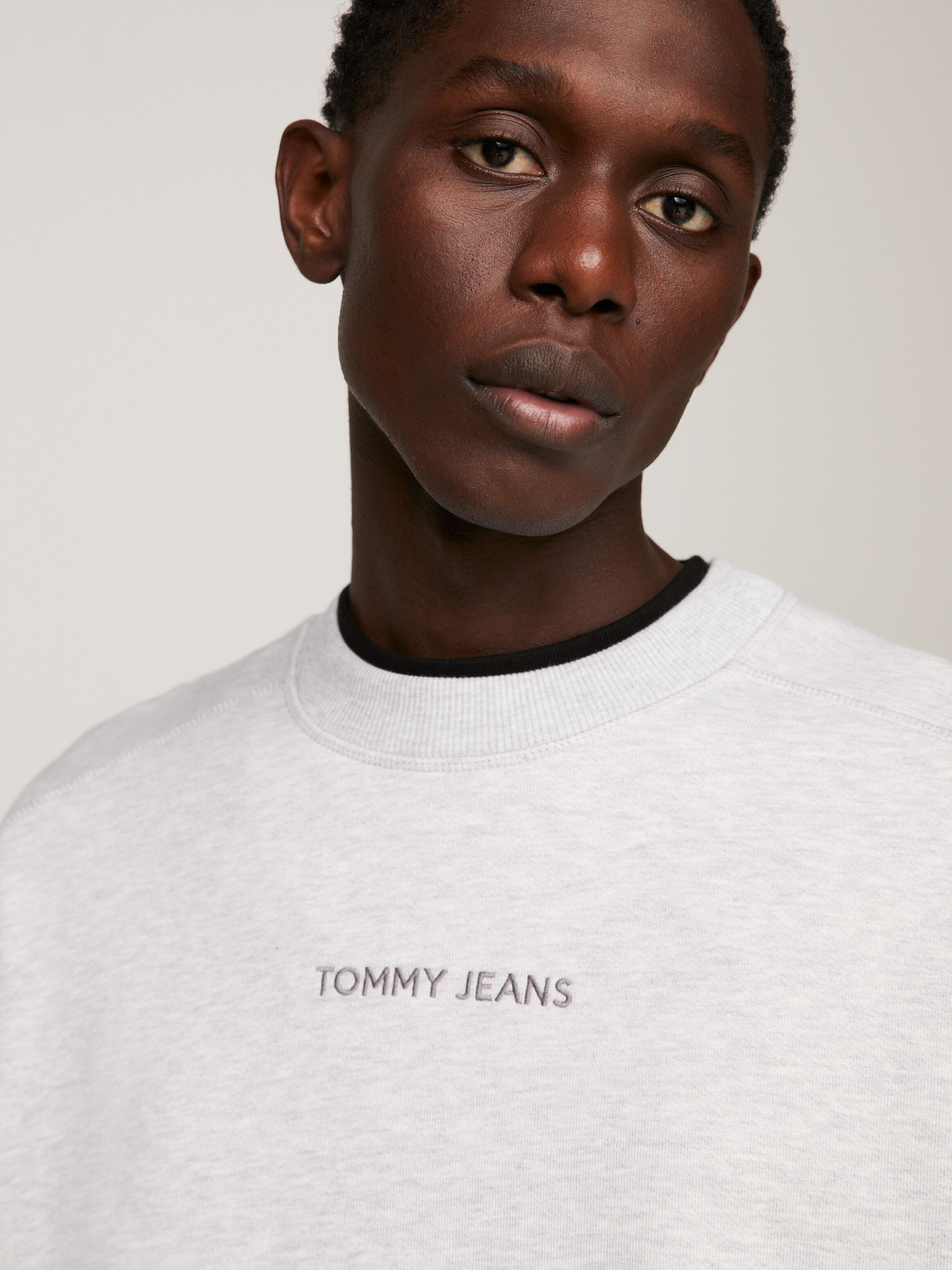 Men s Sweatshirts Tommy Hilfiger Singapore